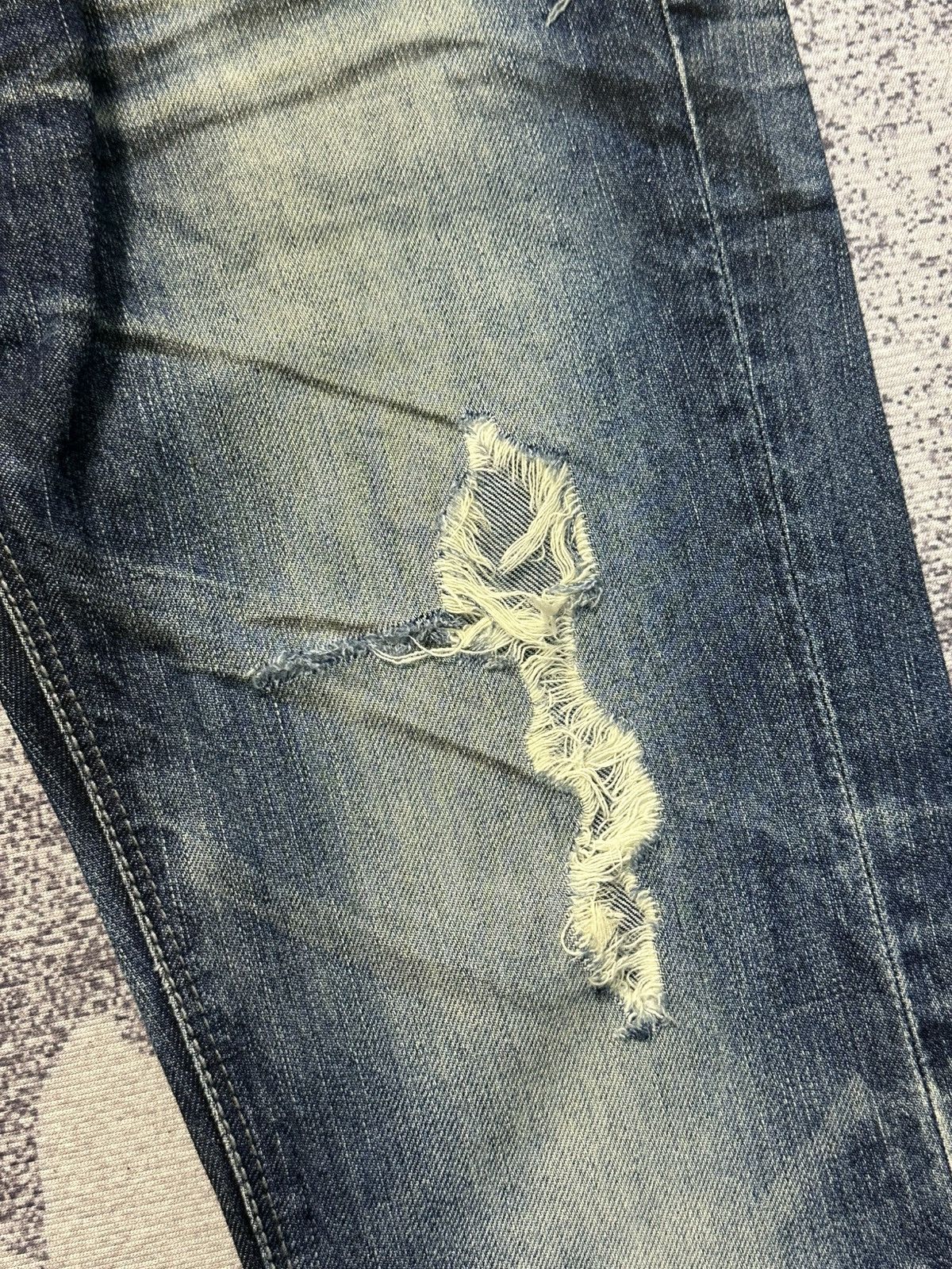 GOSTAR DE FUGA 2000s FUGA Flare Stone Washed Distressed Denim Jeans Size US 31 - 5 Thumbnail