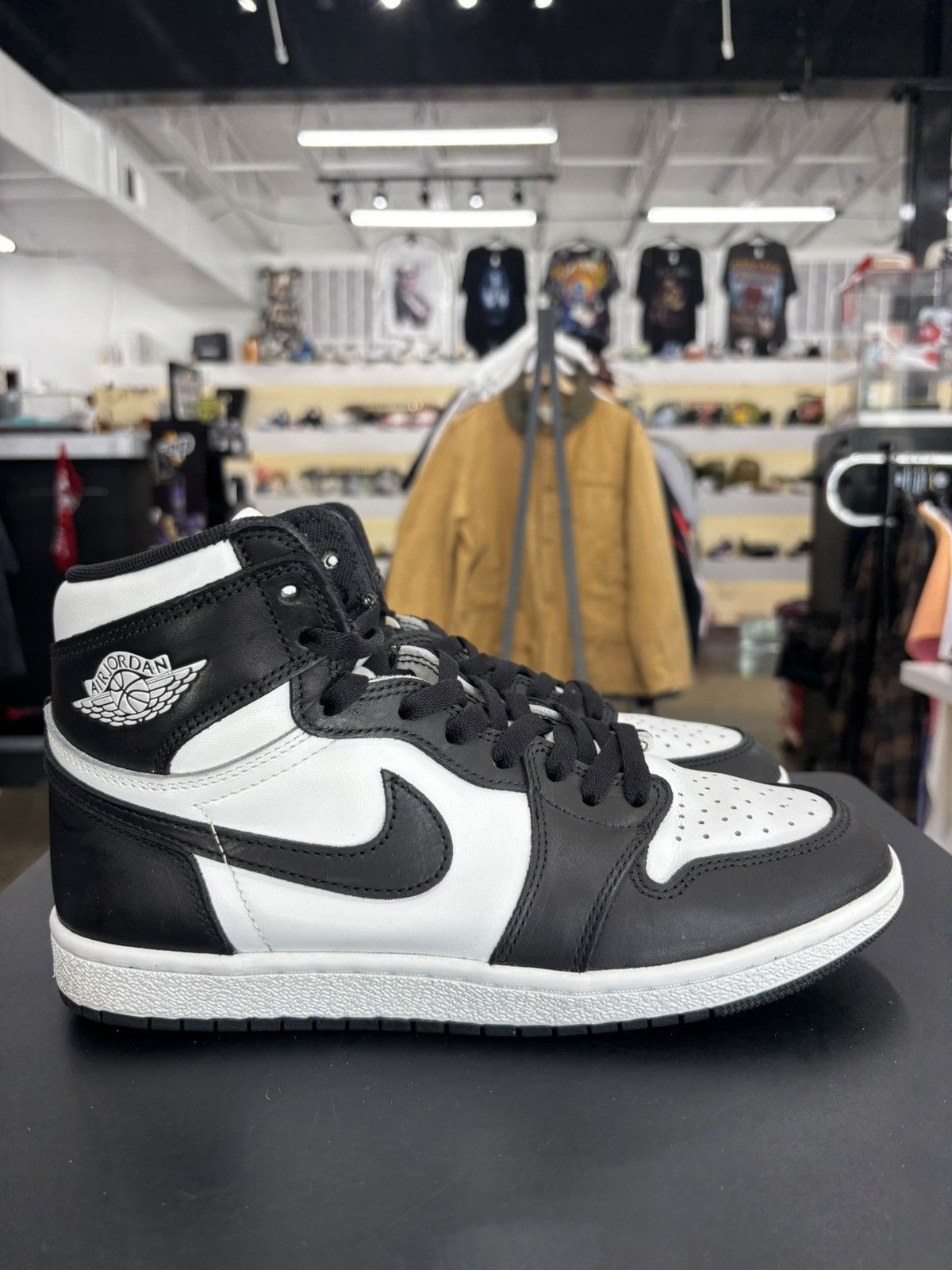 Jordan Brand Jordan 1 Retro High ‘85 Black White (2023) Sz. 8.5 Size US 8.5 / EU 41-42 - 7 Thumbnail