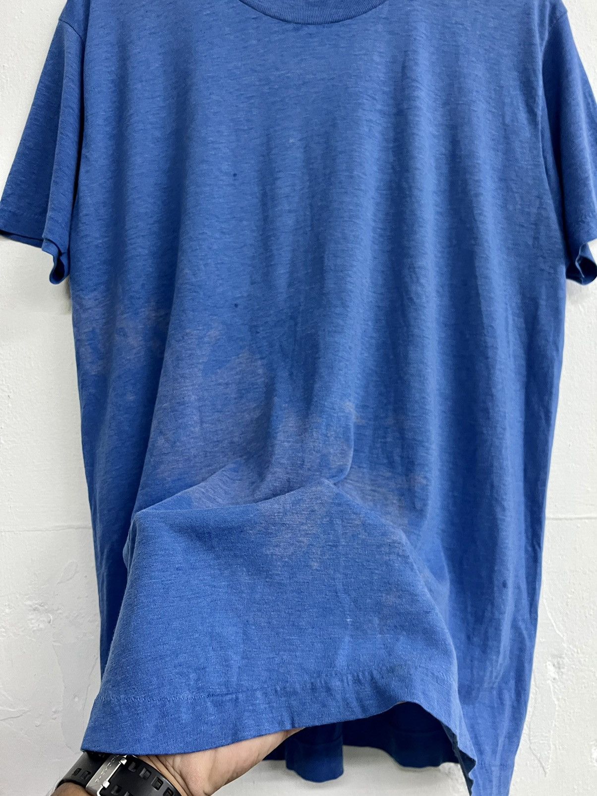 Band Tees × Vintage VINTAGE 80s THRASHED VIRGIN TEE Size US L / EU 52-54 / 3 - 6 Thumbnail