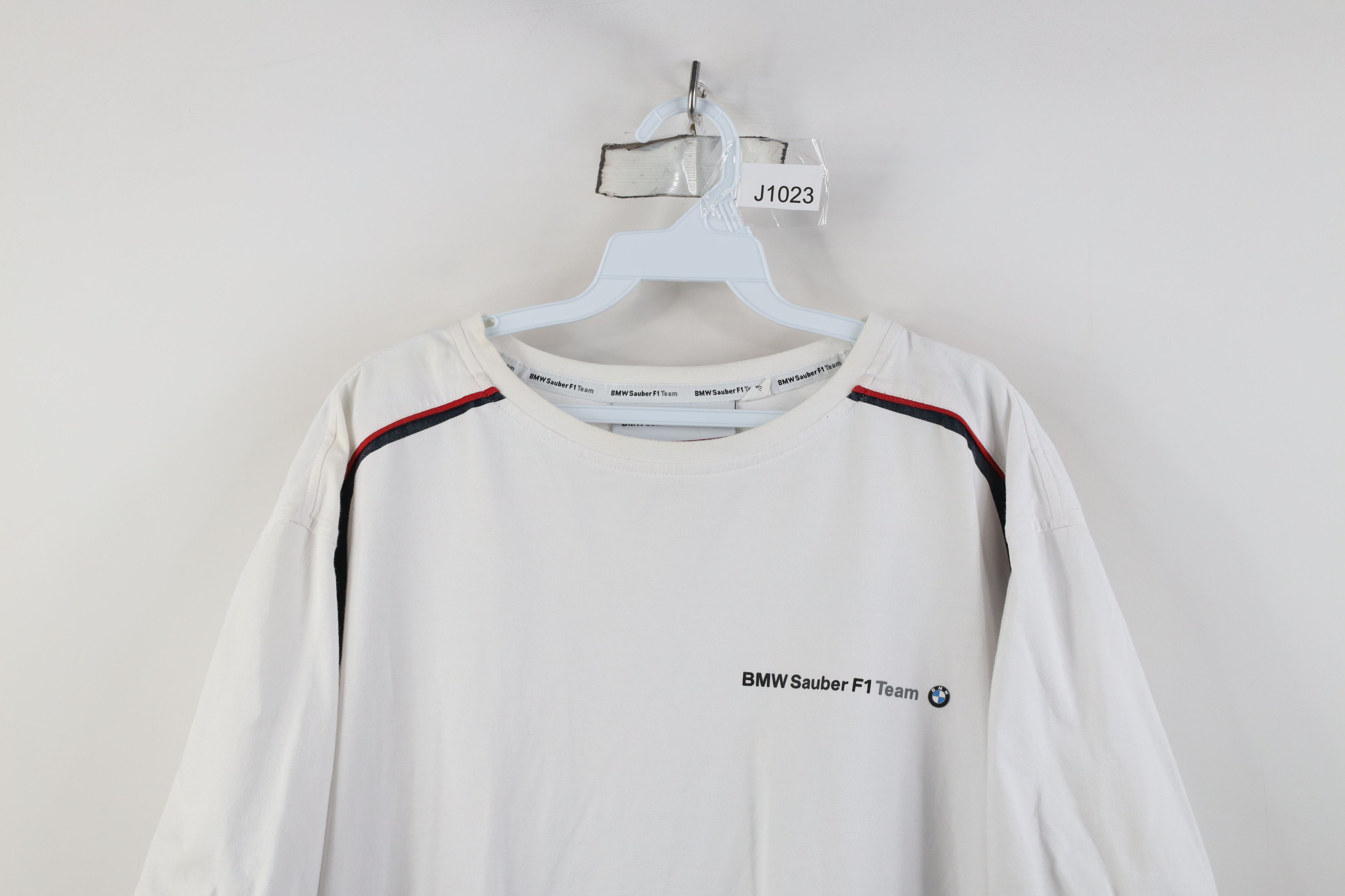 Vintage Vintage Y2K BMW Sauber F1 Team Spell Out F1 Racing T-Shirt Size US XXL / EU 58 / 5 - 2 Thumbnail
