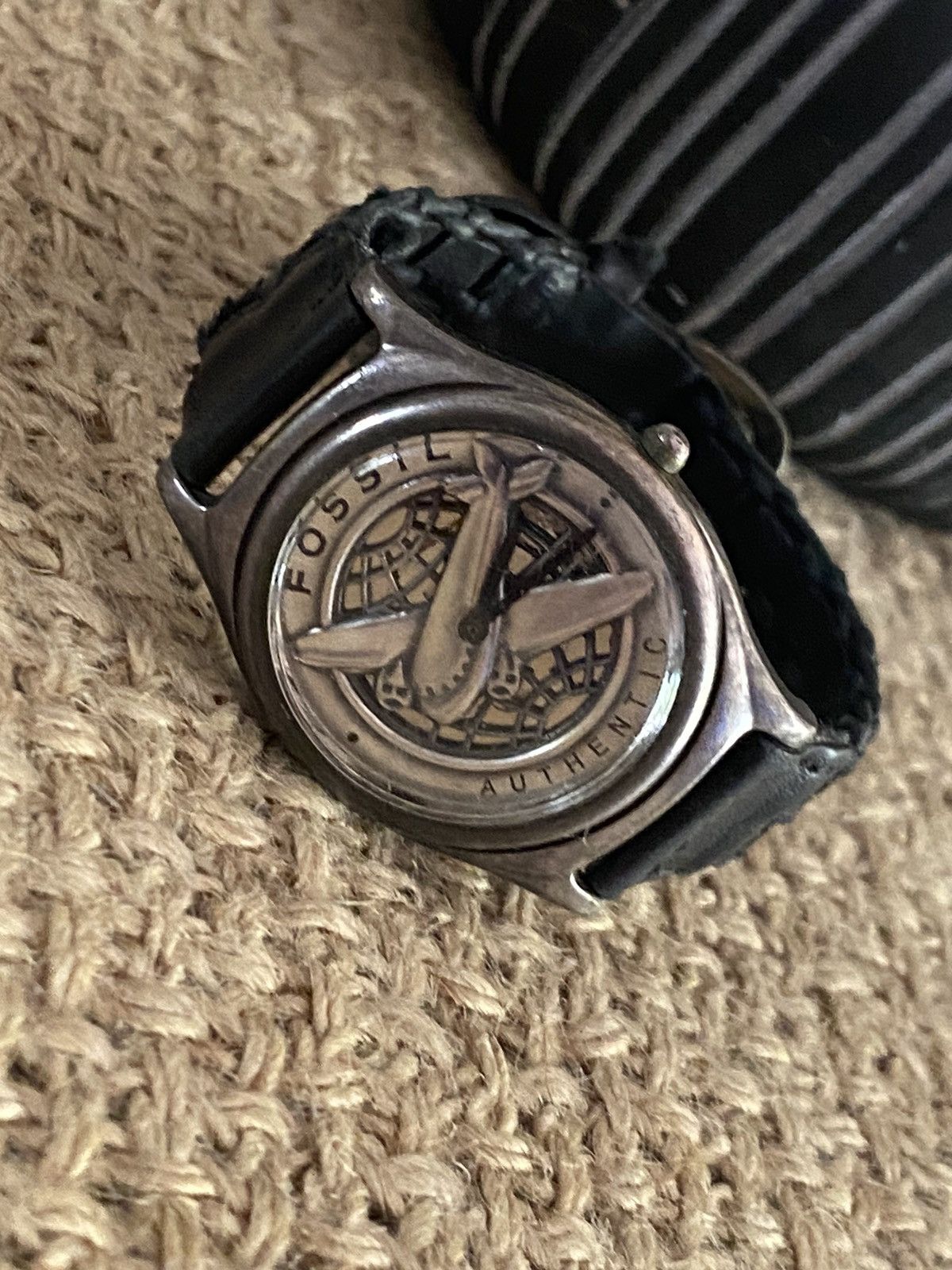 Fossil VINTAGE WOMAN’S AUTHENTIC FOSSIL AIRPLANE WATCH Size ONE SIZE - 13 Thumbnail
