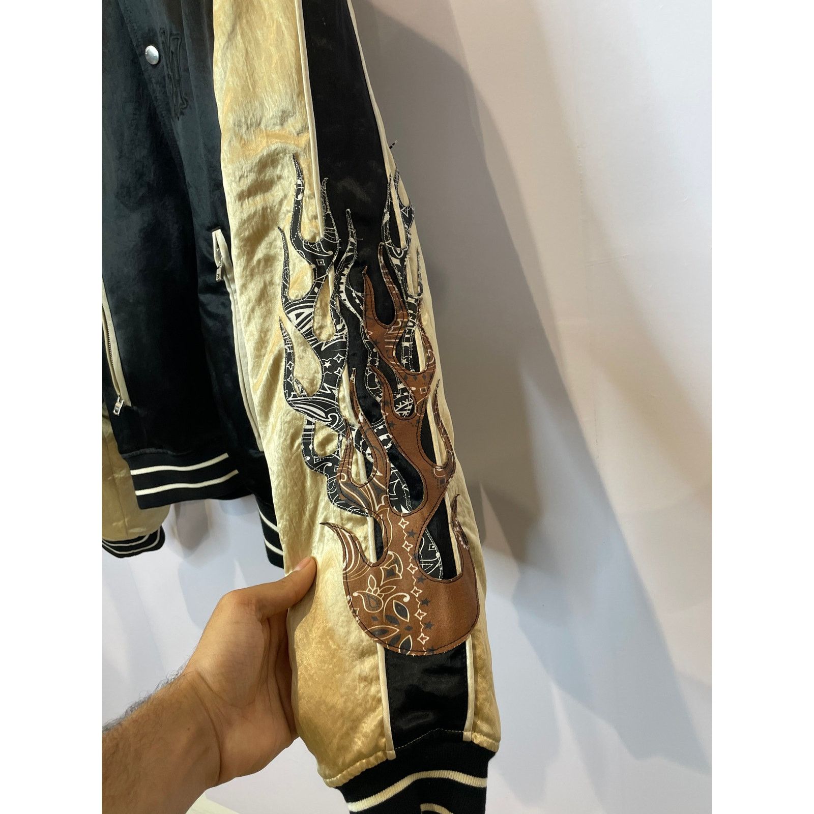 Amiri Amiri Varsity SilkFlames Old English Used XL Size US XL / EU 56 / 4 - 3 Thumbnail