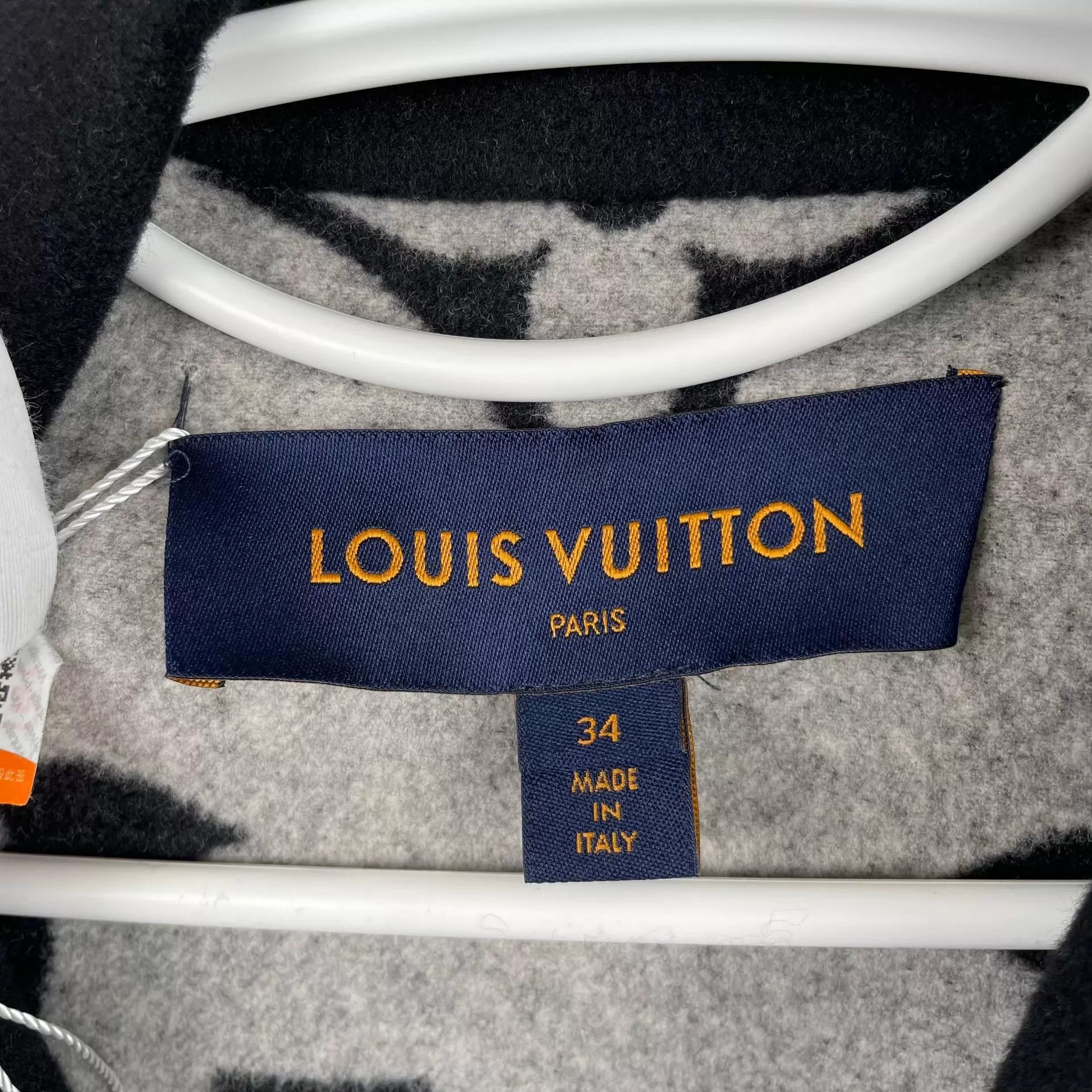 Louis Vuitton LV Belted Monogram Overcoat Black Lining 34 Size XS / US 0-2 / IT 36-38 - 5 Thumbnail