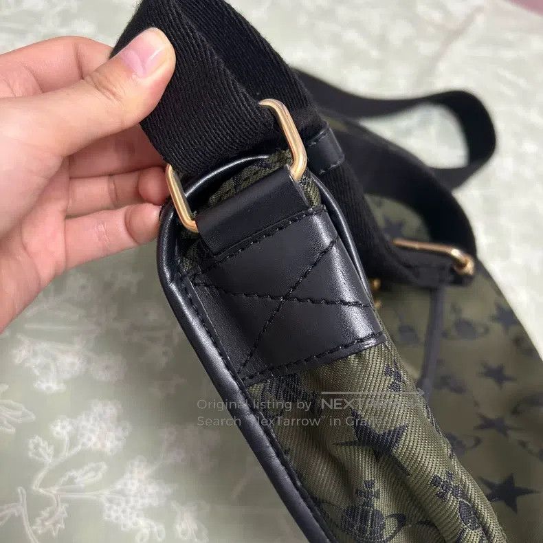 Vivienne Westwood Vivienne Westwood size os Vintage military green star Satur Size ONE SIZE - 5 Thumbnail