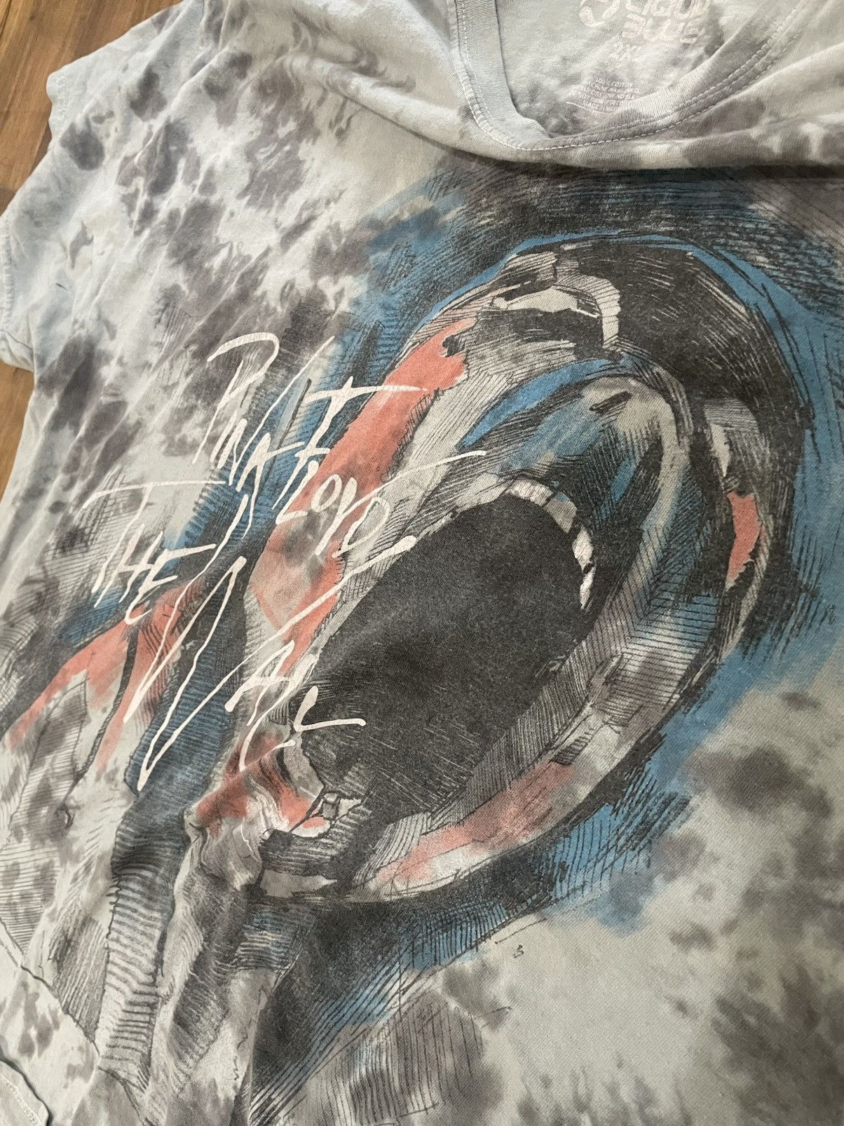 Liquid Blue Pink Floyd 🎸 “Liquid Blue “ Tee (2019) Size US XXL / EU 58 / 5 - 4 Thumbnail