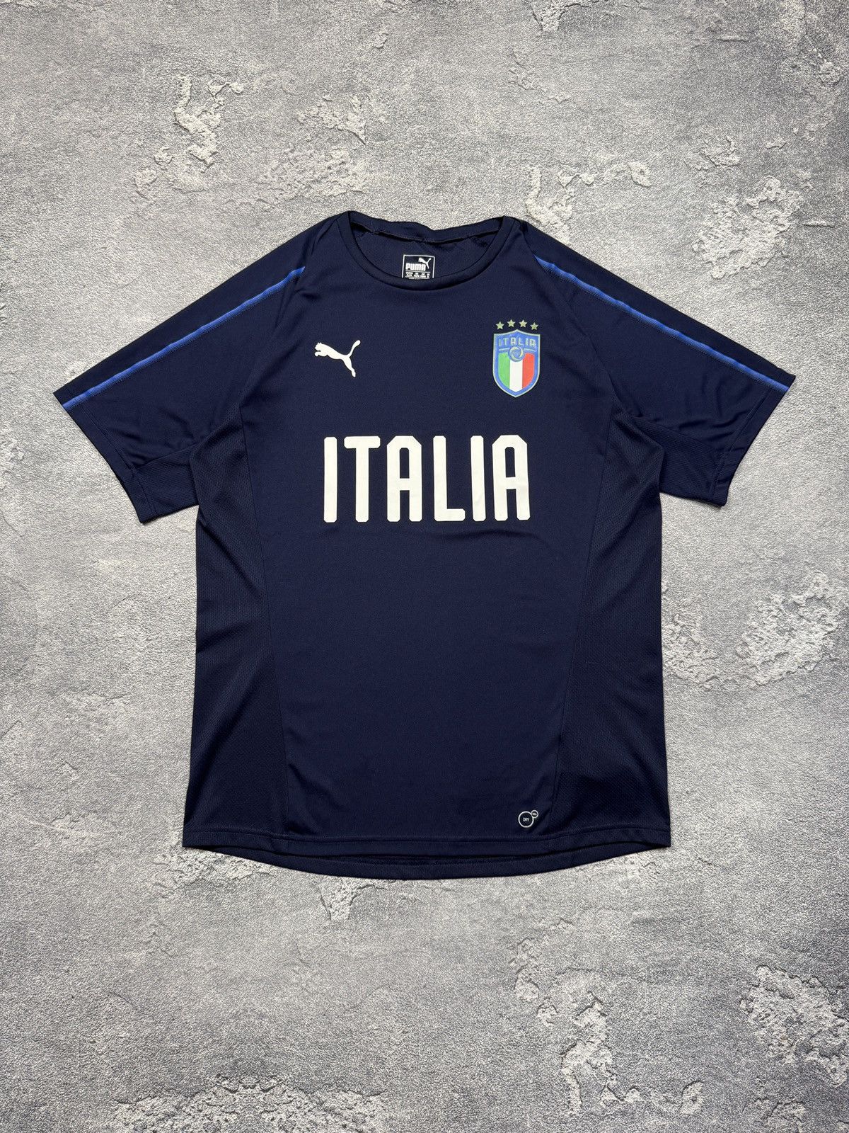 Puma × Vintage Puma Italia mens t-shirt tee big logo Size US XL / EU 56 / 4 - 1 Thumbnail