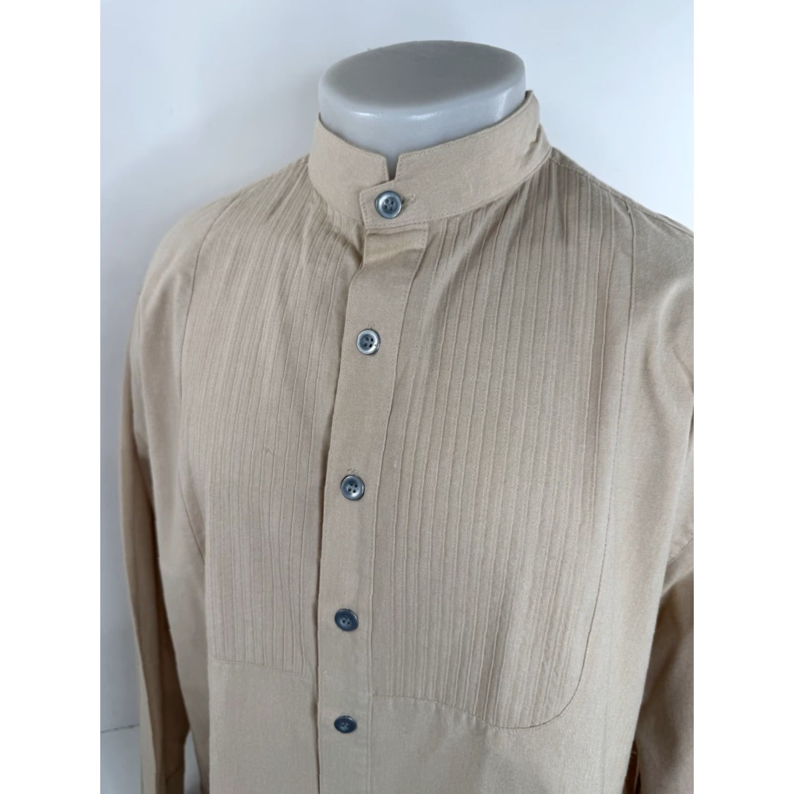 Vintage KING RANCH - Western Shirt - XL - Beige - Collarless Ruffle Bib - Button-Up - Long Sleeve - Men Size US XL / EU 56 / 4 - 2 Thumbnail