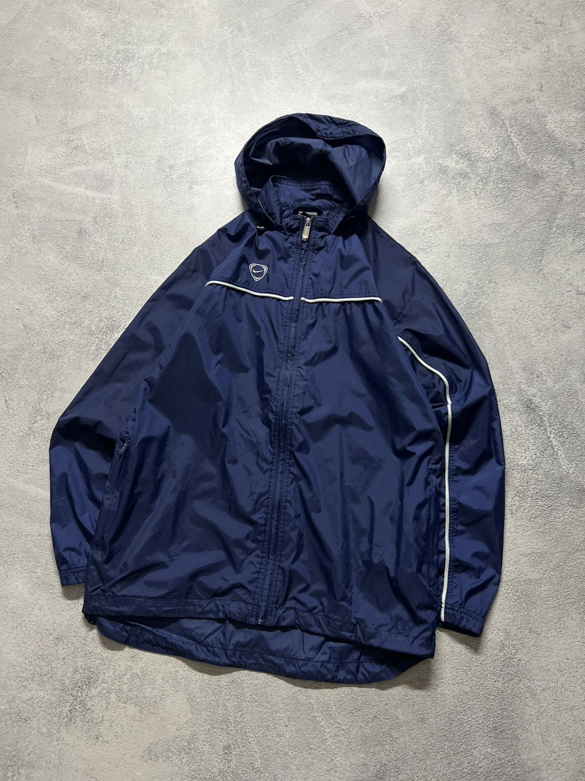 Vintage Vintage Y2K Nike Nylon Mini Logo Jacket 00’s Size US M / EU 48-50 / 2 - 4 Thumbnail
