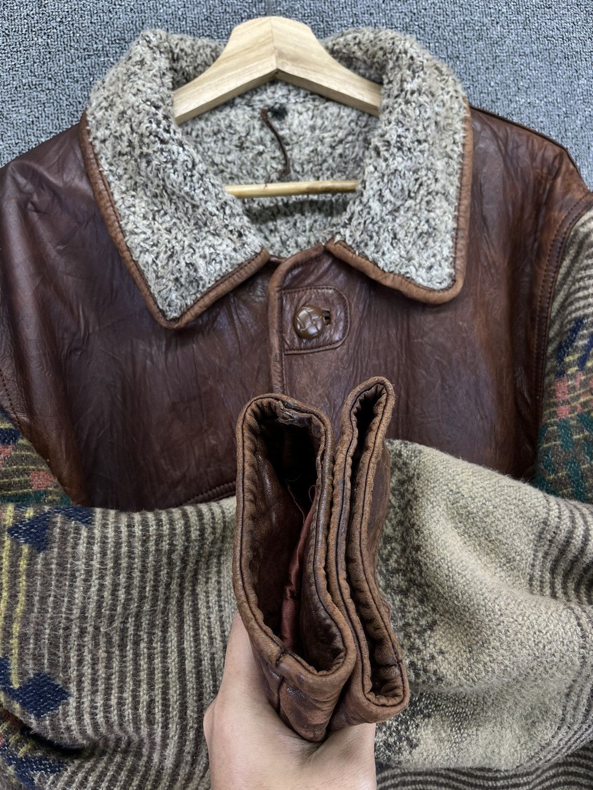 Japanese Brand Vintage Japanese Sherpa Rare Leather Jacket Size US M / EU 48-50 / 2 - 12 Thumbnail
