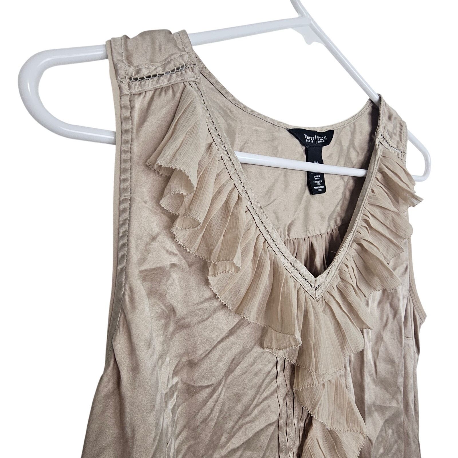 White House Black Market White House Black Market Silk Blouse Ruffle Quiet Luxury L Size L / US 10 / IT 46 - 4 Thumbnail