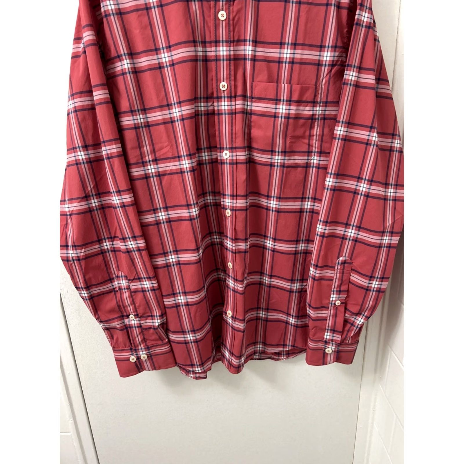 Brooks Brothers Brooks Brothers Shirt Mens M Pink Red Plaid Nylon Button-Down Pocket L/S Size US M / EU 48-50 / 2 - 3 Thumbnail