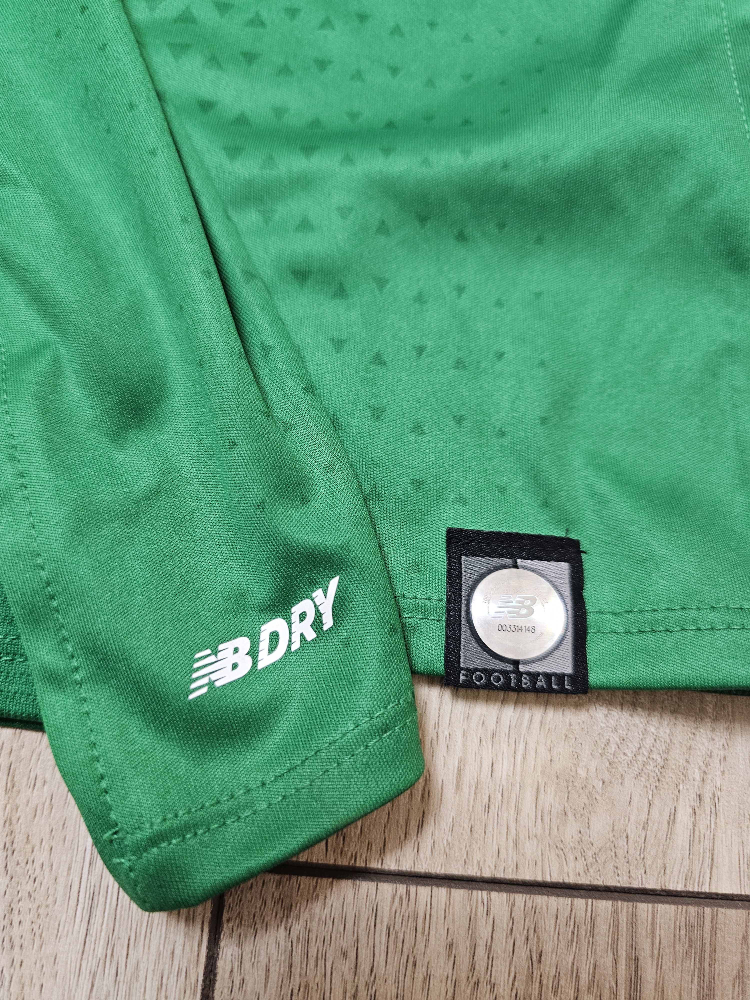 New Balance IRELAND 2018 2019 HOME FOOTBALL SHIRT SOCCER JERSEY Size US M / EU 48-50 / 2 - 6 Thumbnail