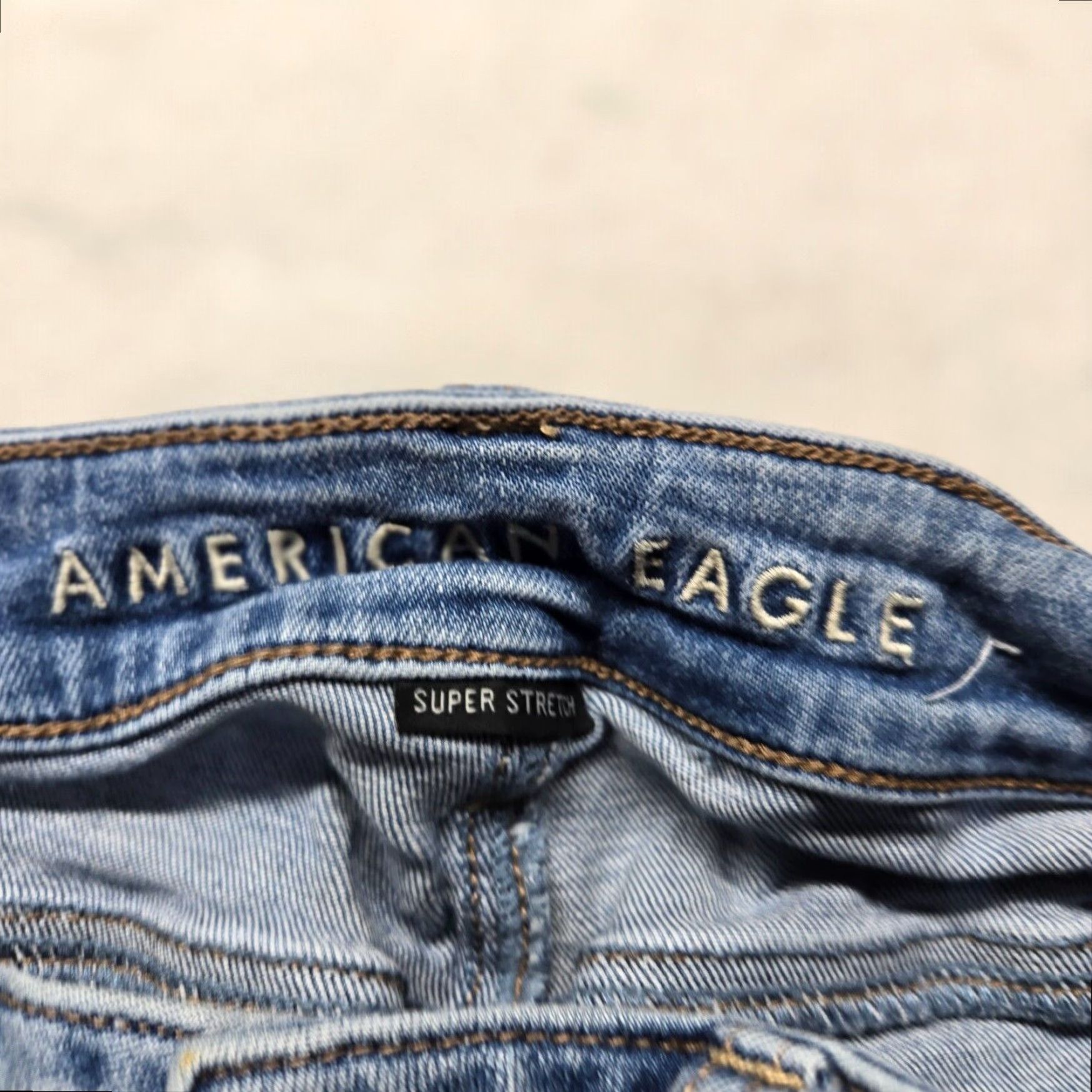 American Eagle Outfitters American Eagle High Rise Distressed Skinny Jegging Jeans Women's Blue Size 2 Size 26" / US 2 / IT 38 - 4 Thumbnail
