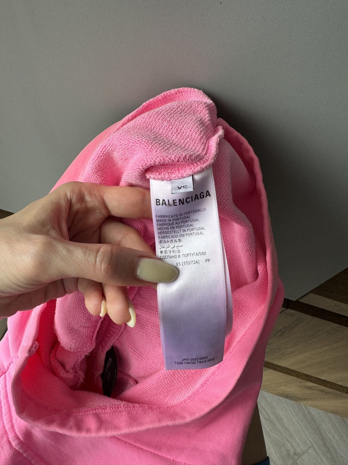 Balenciaga Balenciaga SS23 Vintage Pink Faded Dyed Sweat Shorts Size US 28 / EU 44 - 5 Thumbnail