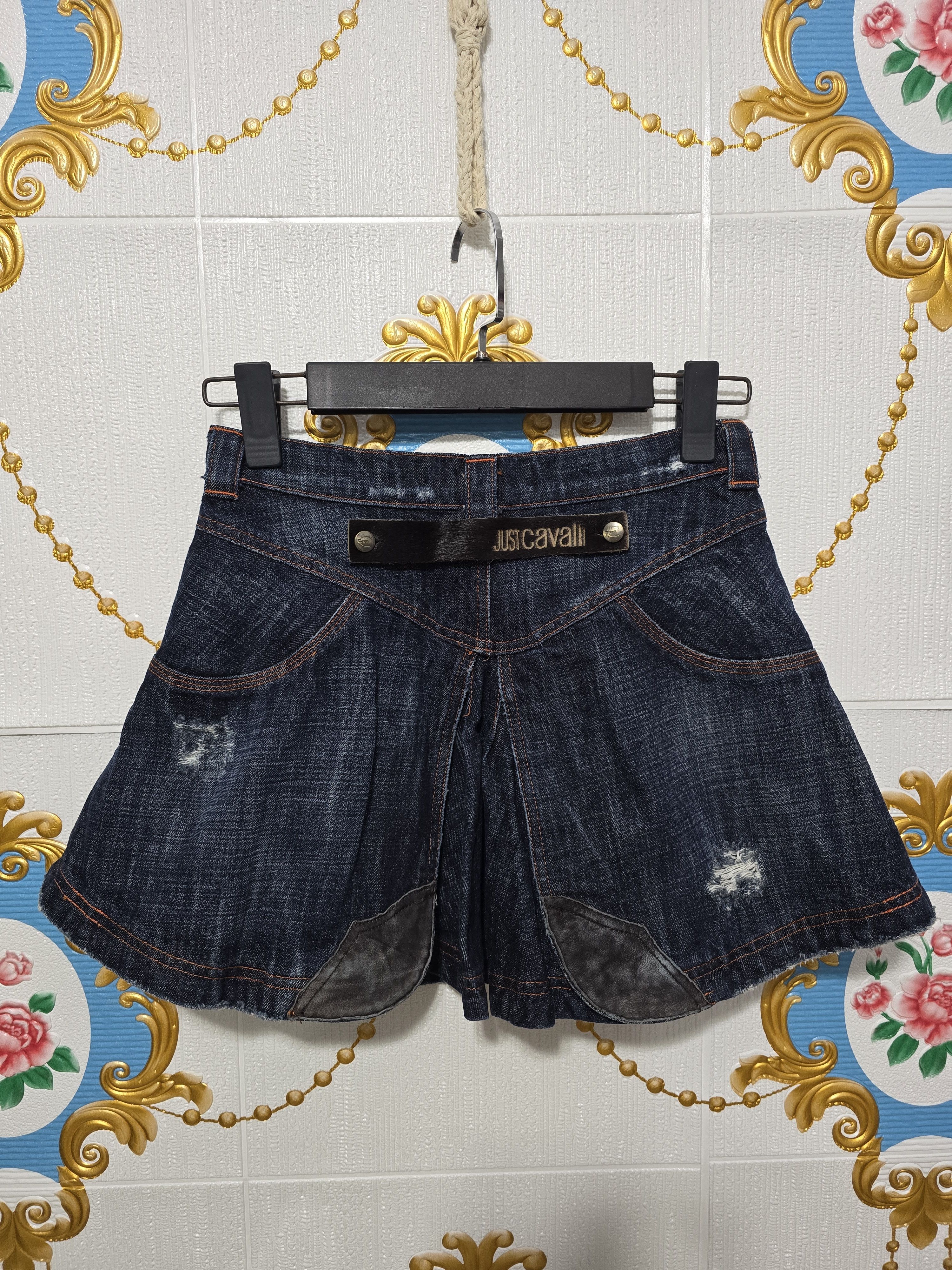 Just Cavalli JUST CAVALLI mini skirt Women VINTAGE very rare. Like new Size 28" / US 6 / IT 42 - 9 Thumbnail