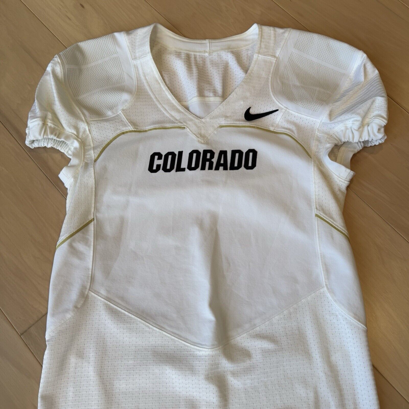 Nike Colorado Buffaloes Football Jersey White Game Issued Pro Cut Size US L / EU 52-54 / 3 - 3 Thumbnail