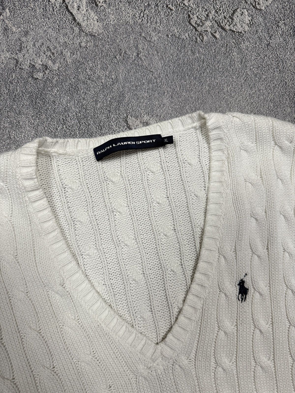 Polo Ralph Lauren Vintage Polo Ralph Lauren V-Neck Knit Sweater Luxury Hype Size XL / US 12-14 / IT 48-50 - 8 Thumbnail