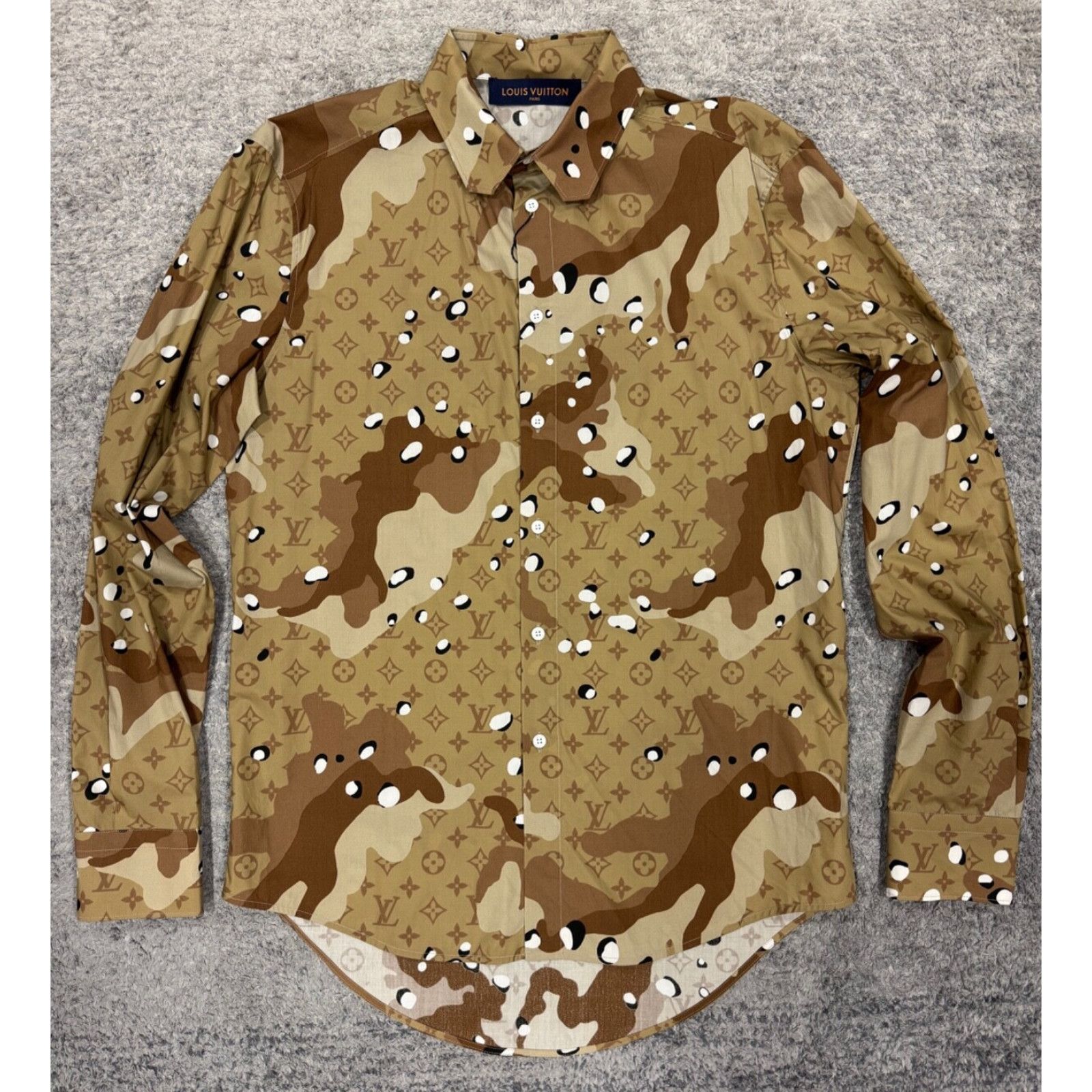 Louis Vuitton Louis Vuitton Desert Camo DNA Long Sleeve Logo Monogram Size US S / EU 44-46 / 1 - 4 Thumbnail