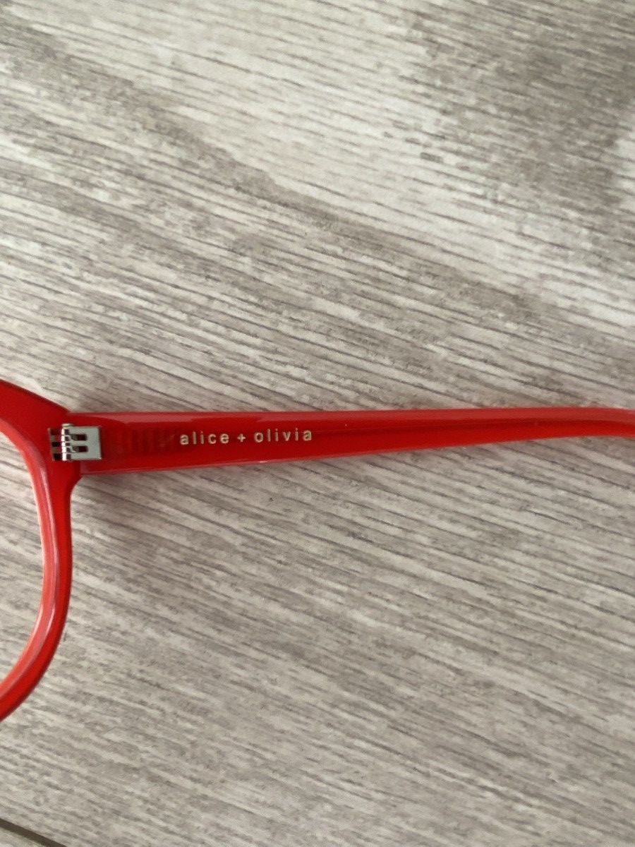 Alice + Olivia Alice and Olivia women’s eye glasses frame. New. Size ONE SIZE - 4 Thumbnail