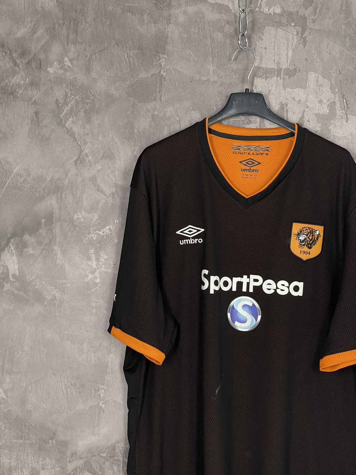 Vintage Vintage 00s Umbro Soccer Jersey Streetwear T shirt Size US XXL / EU 58 / 5 - 3 Thumbnail