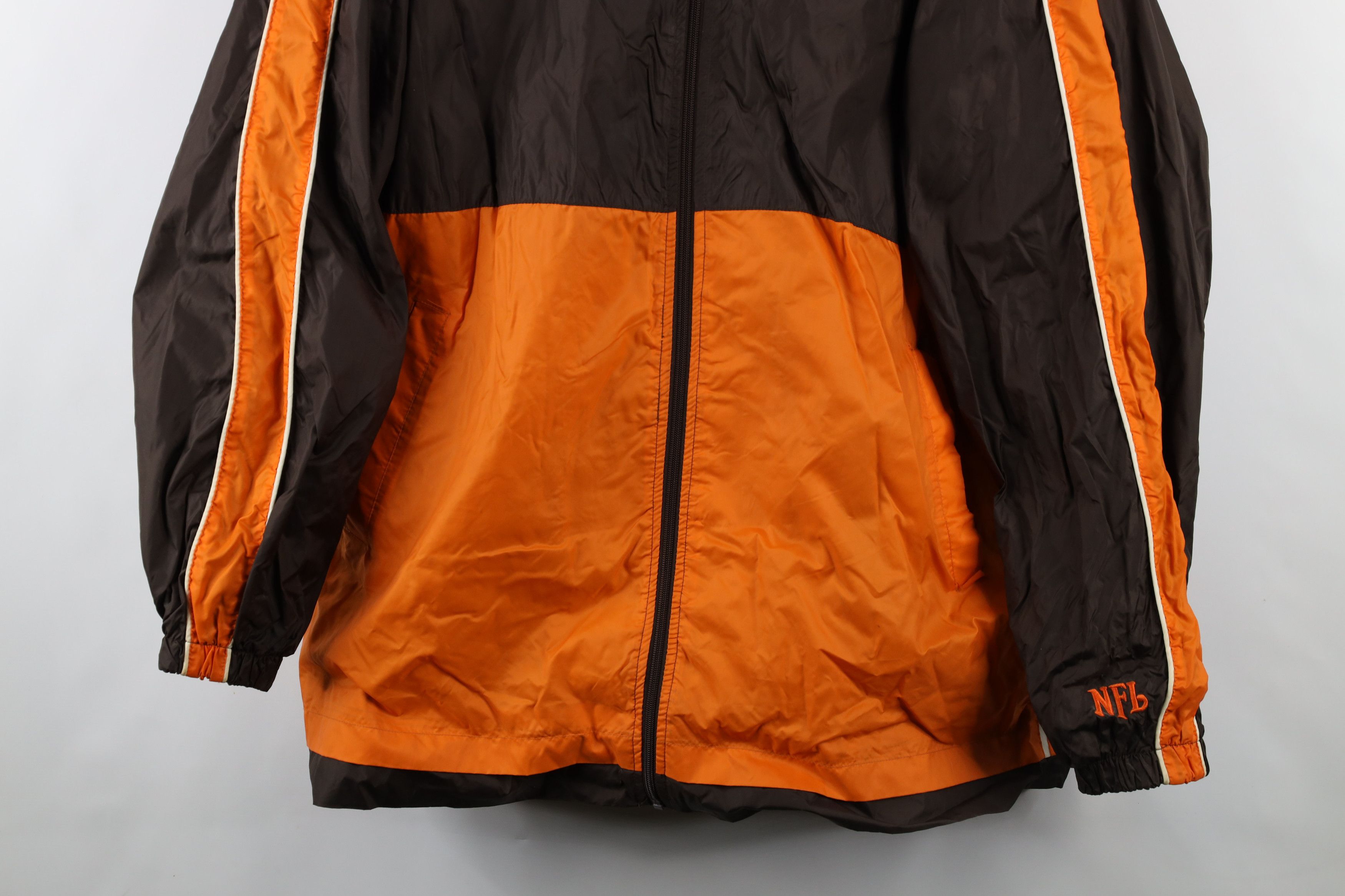 Vintage Vintage NFL Cleveland Football Lined Windbreaker Jacket Size US XL / EU 56 / 4 - 3 Thumbnail