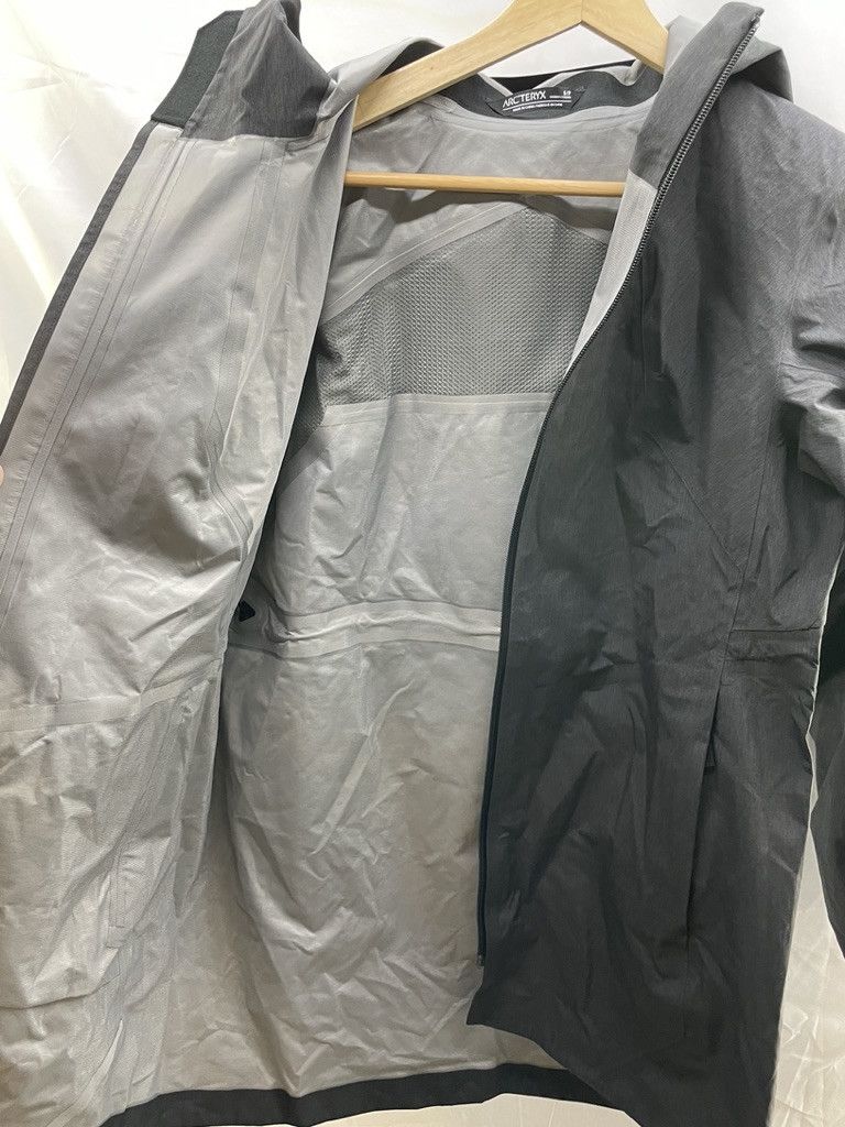 Arc'teryx ARCTERYX Codetta Cinch Long Gore Tex Jacket Coat Size S / US 4 / IT 40 - 15 Thumbnail