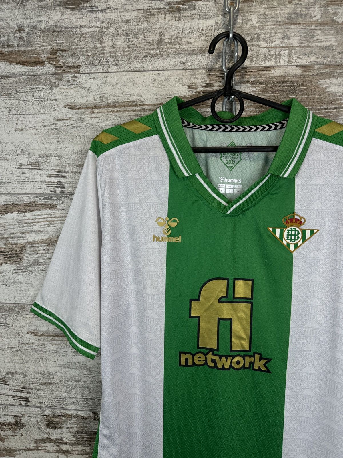 Hummel × Vintage Mens Vintage Hummel Real Betis T-shirt soccer jersey tee Size US M / EU 48-50 / 2 - 4 Thumbnail