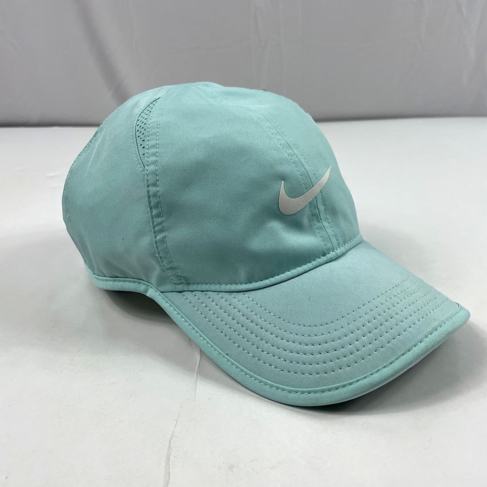 Nike Nike Mens Hat Cap Strap Back Blue Featherlight Dri Fit Running Golfing Swoosh Size ONE SIZE - 7 Thumbnail