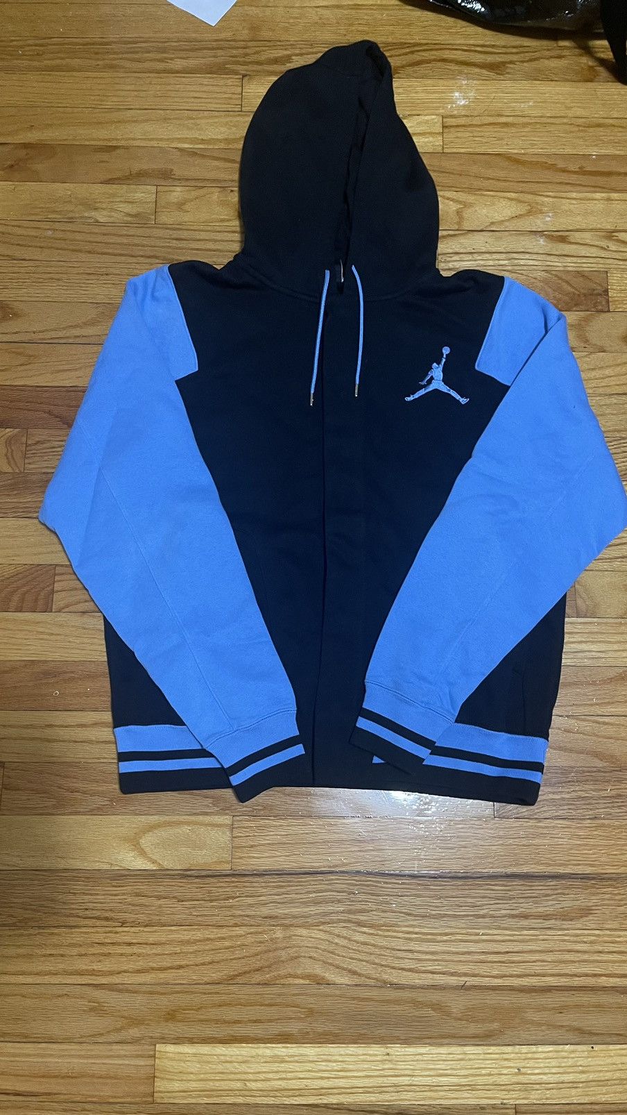 Jordan Brand × Nike 2010s Jordan Brand Columbia Letterman Hoodie Size US L / EU 52-54 / 3 - 1 Thumbnail