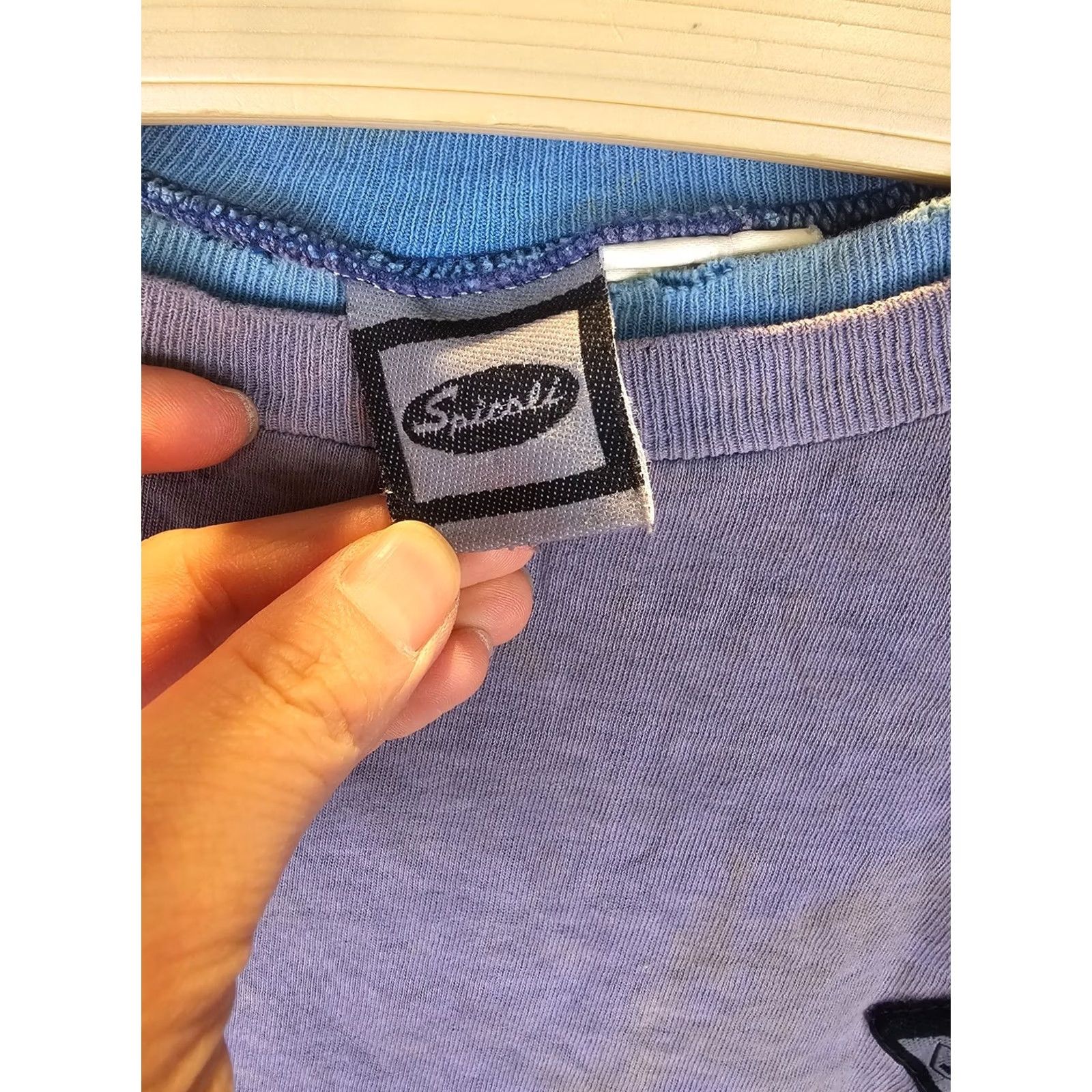 Vintage VINTAGE T-SHIRT Men 2XL BLUE SURF SURFING 90's GRADIENT SUN FADED DISTRASSED TRASHED ROUND NECK SHORT SLEEVE Cotton All Seasons Classic USA Size US XXL / EU 58 / 5 - 7 Thumbnail