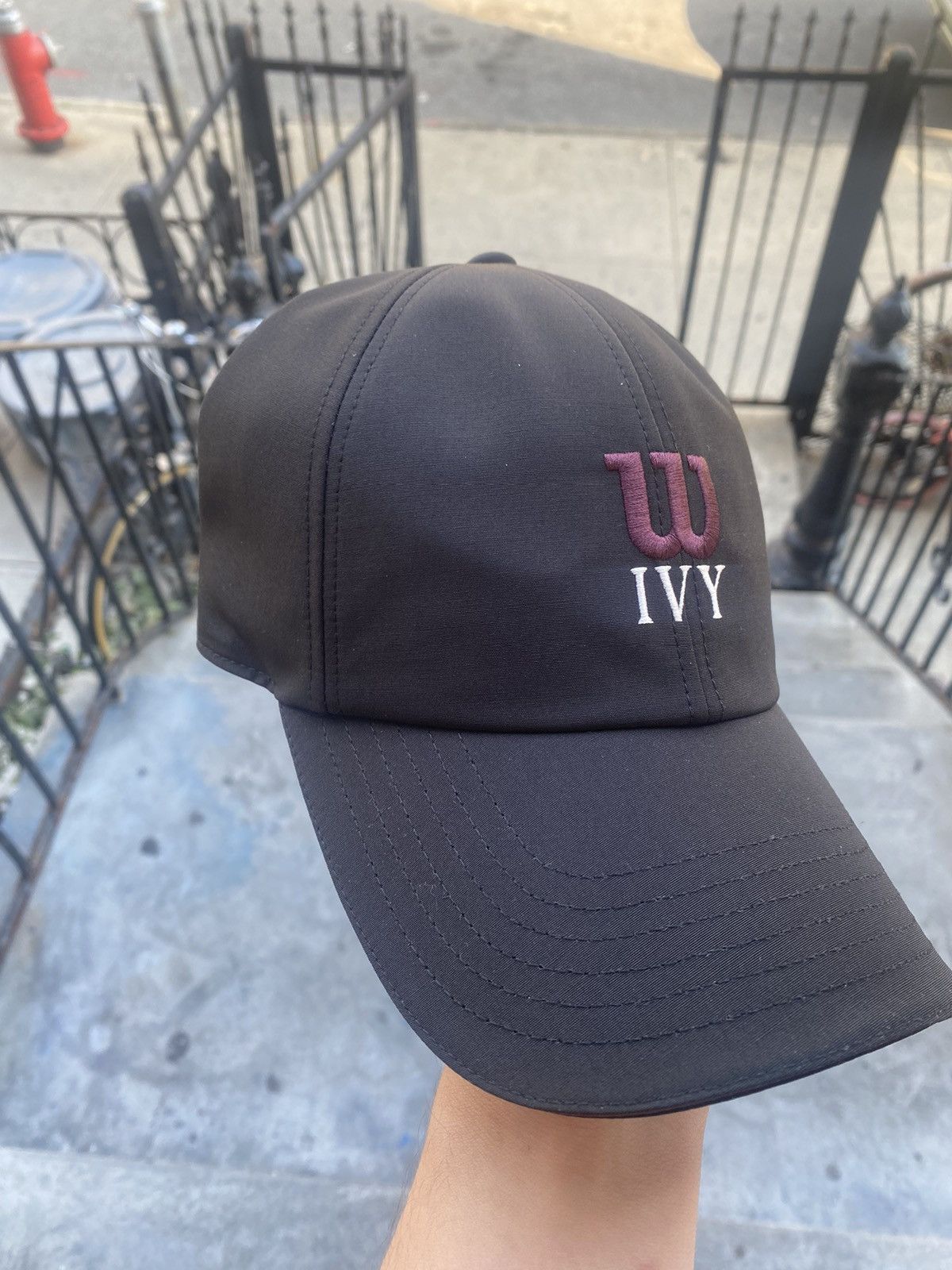 Kith × Wilson Kith Ivy Wilson Unlined Active Cap Size ONE SIZE - 2 Thumbnail