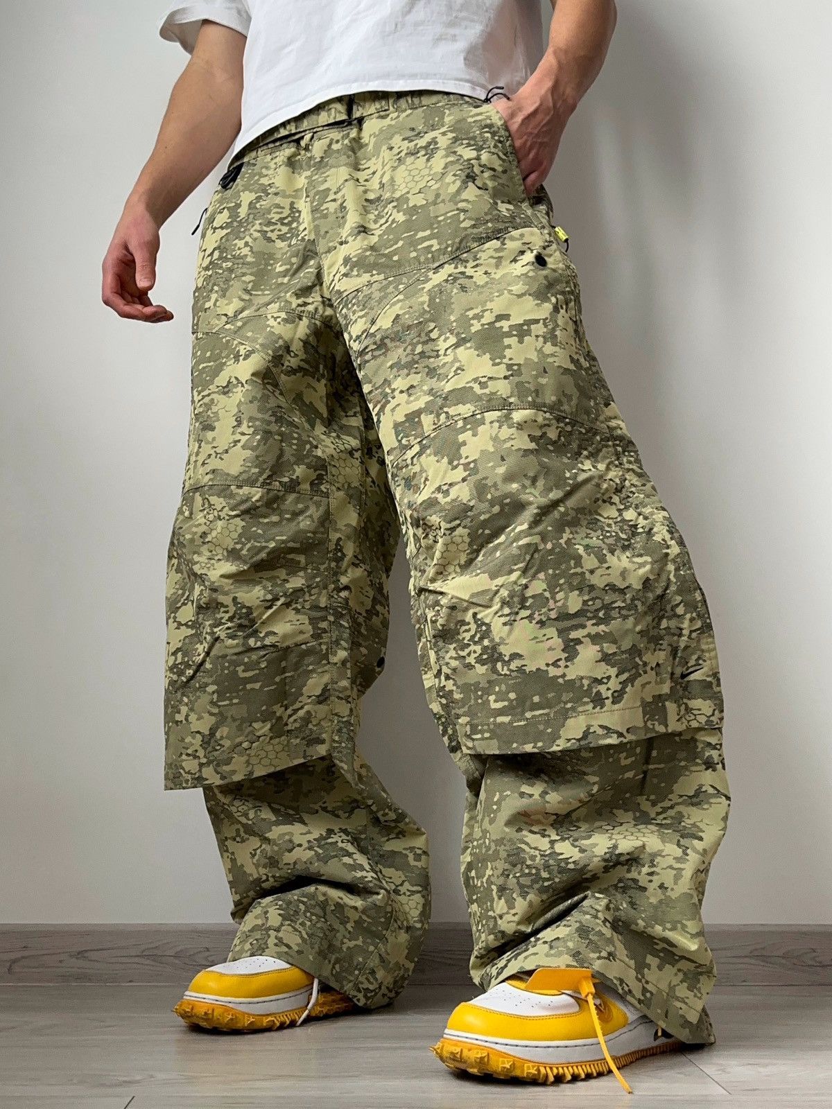 NWT $400 Nike Tech Woven Cordura Utility Camo Tactical Pants