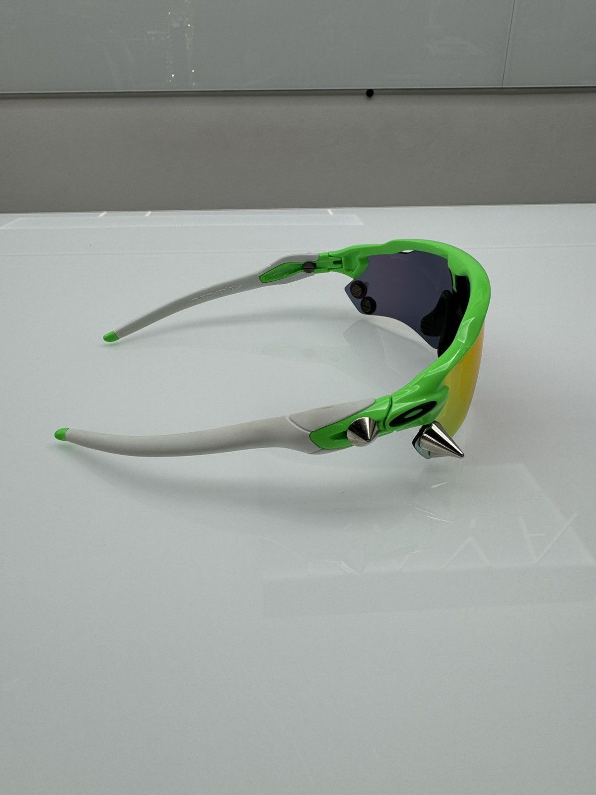 Oakley × Vetements Vetements x Oakley Spikes 200 Sunglasses Size ONE SIZE - 3 Thumbnail