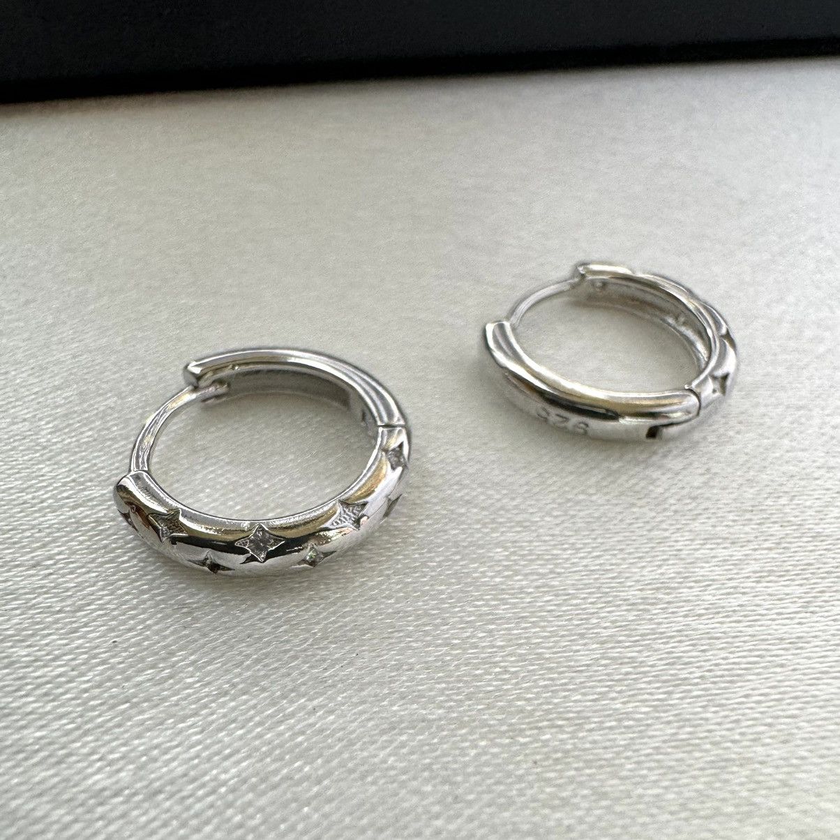 Designer 13mm Star Small Silver Hoop Earrings for Women Men Size ONE SIZE - 1 Thumbnail