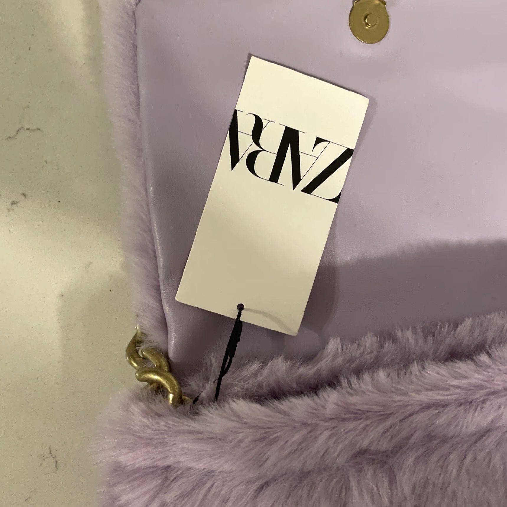 Zara New Gorgeous Zara Purple Faux Fur Small Shoulder Bag Chunky Gold Chain Strap Nwt Size ONE SIZE - 5 Thumbnail