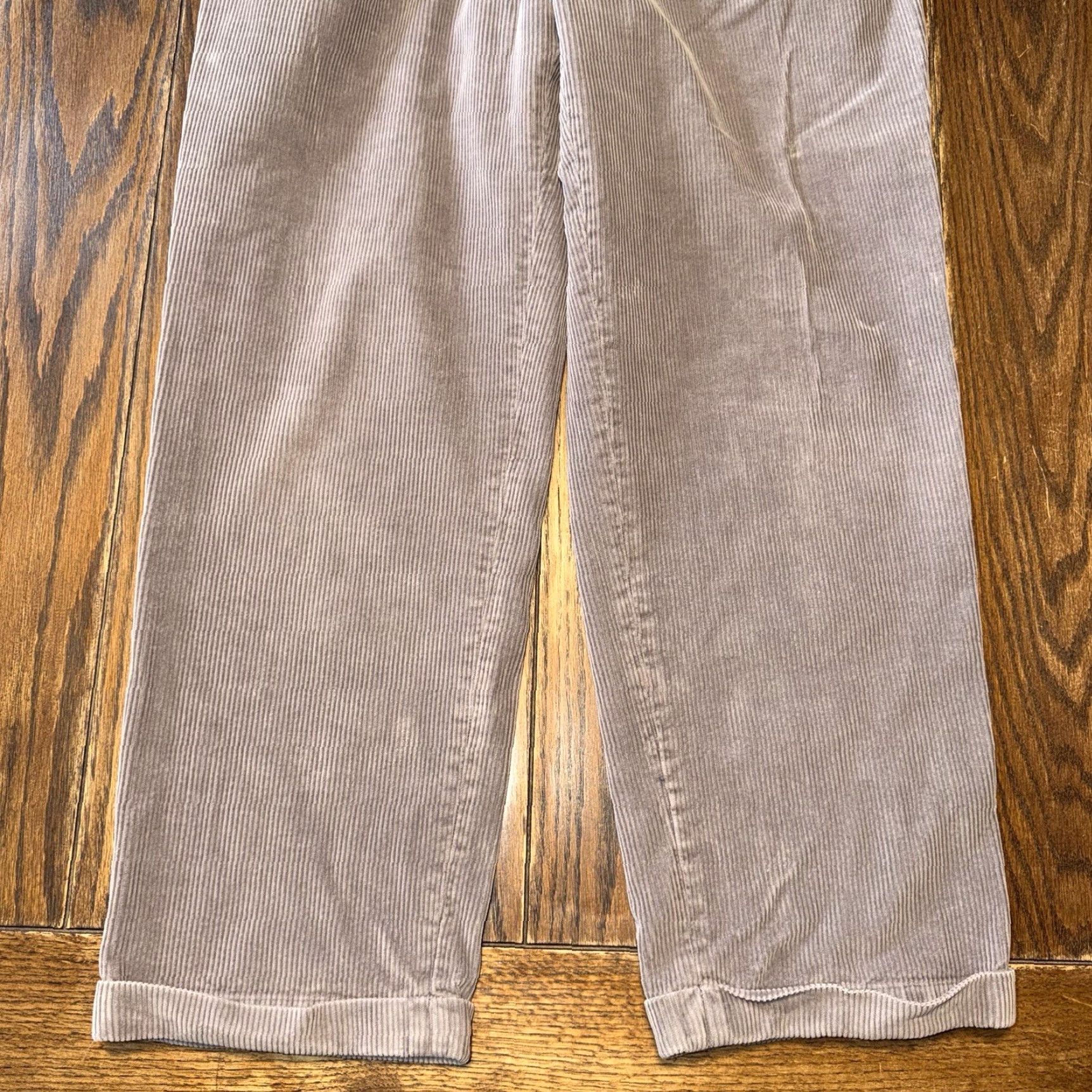 Brooks Brothers Brooks Brothers Elliot Pants Mens 36x32 Corduroy Gray Pleated Classic Fit Dress Pants Men Size US 36 / EU 52 - 2 Thumbnail
