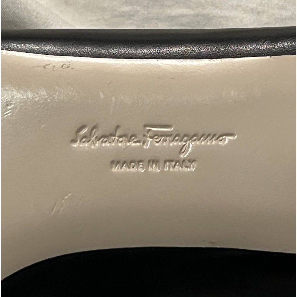 Salvatore Ferragamo Salvatore Ferragamo Kitten Heels Size 10 US Black Leather Size US 10 / IT 40 - 9 Thumbnail