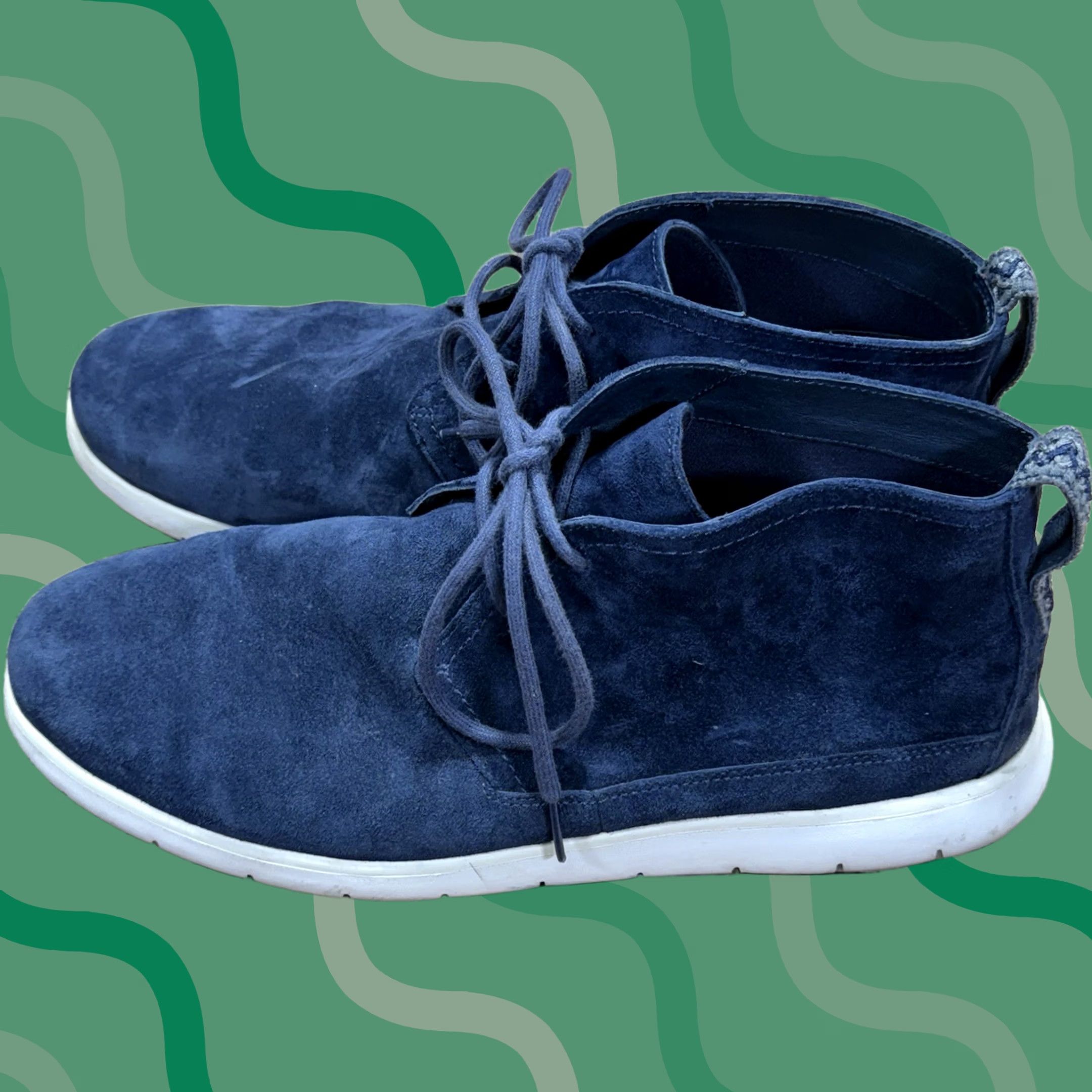 Ugg UGG Australia Freamon Chukka Boots Mens 13 Blue Suede Casual Shoes Suede Upper Wool Lining M Width Logo Arch Support Lightweight Vintage No Size US 13 / EU 46 - 1 Thumbnail