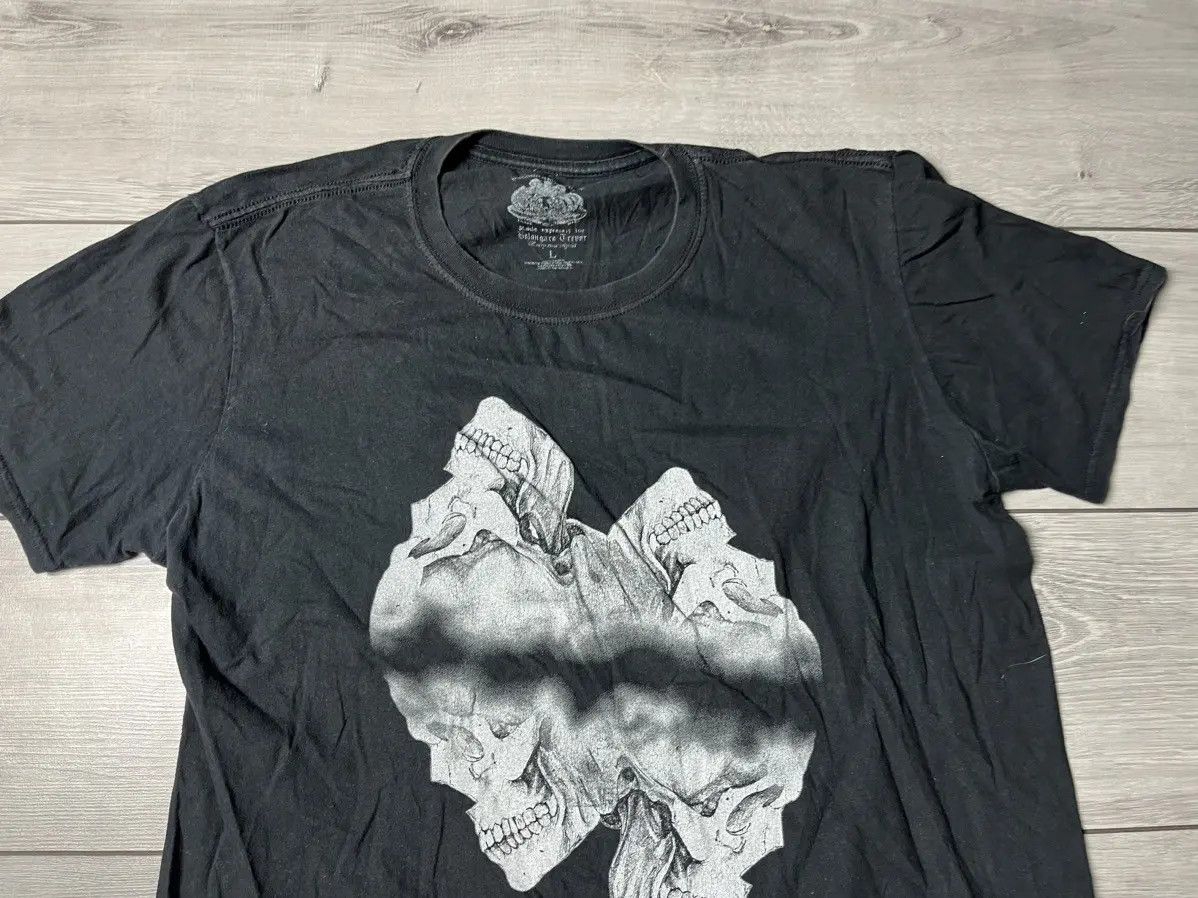 Band Tees Skulls Tshirt reverse size Large rock band Size US L / EU 52-54 / 3 - 3 Thumbnail