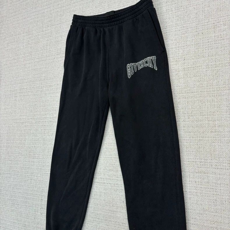 Givenchy Givenchy Size LFW22 Embroidered logo lettering close-fittin Size US 29 - 1 Thumbnail