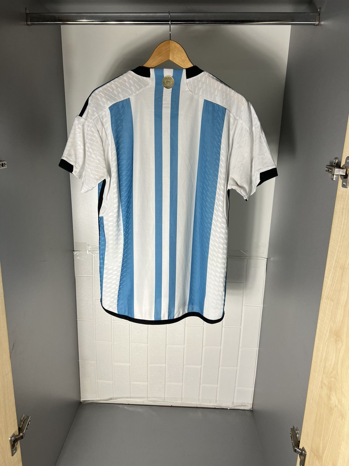 Vintage VERY RARE ADIDAS ARGENTINA SOCCER JERSEY RETRO BLOKE Y2K 90s Size US XL / EU 56 / 4 - 20 Thumbnail