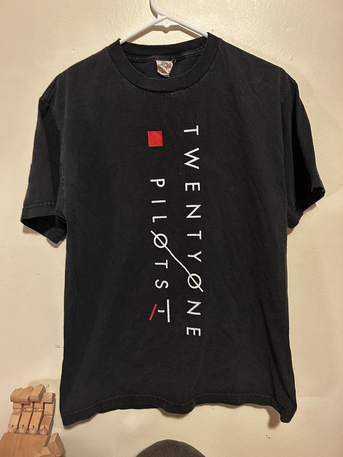Other Vintage Triple A Twenty One Pilots Tour Tshirt Size US M / EU 48-50 / 2 - 1 Thumbnail