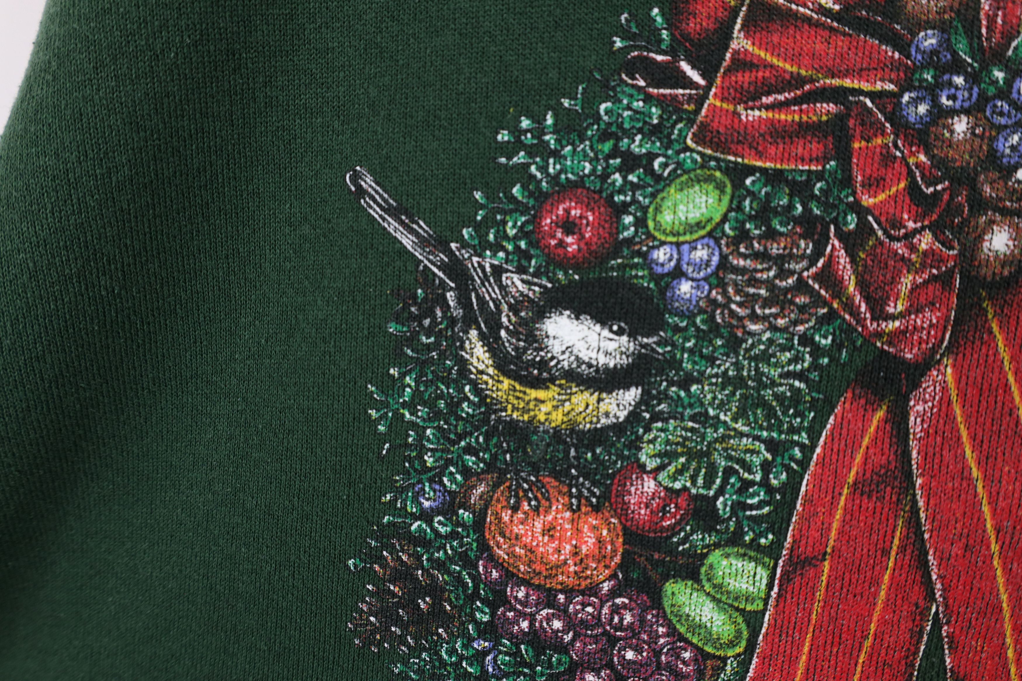 Vintage Vintage 90s Christmas Wreath Bird Sweatshirt Green USA Size L / US 10 / IT 46 - 8 Thumbnail