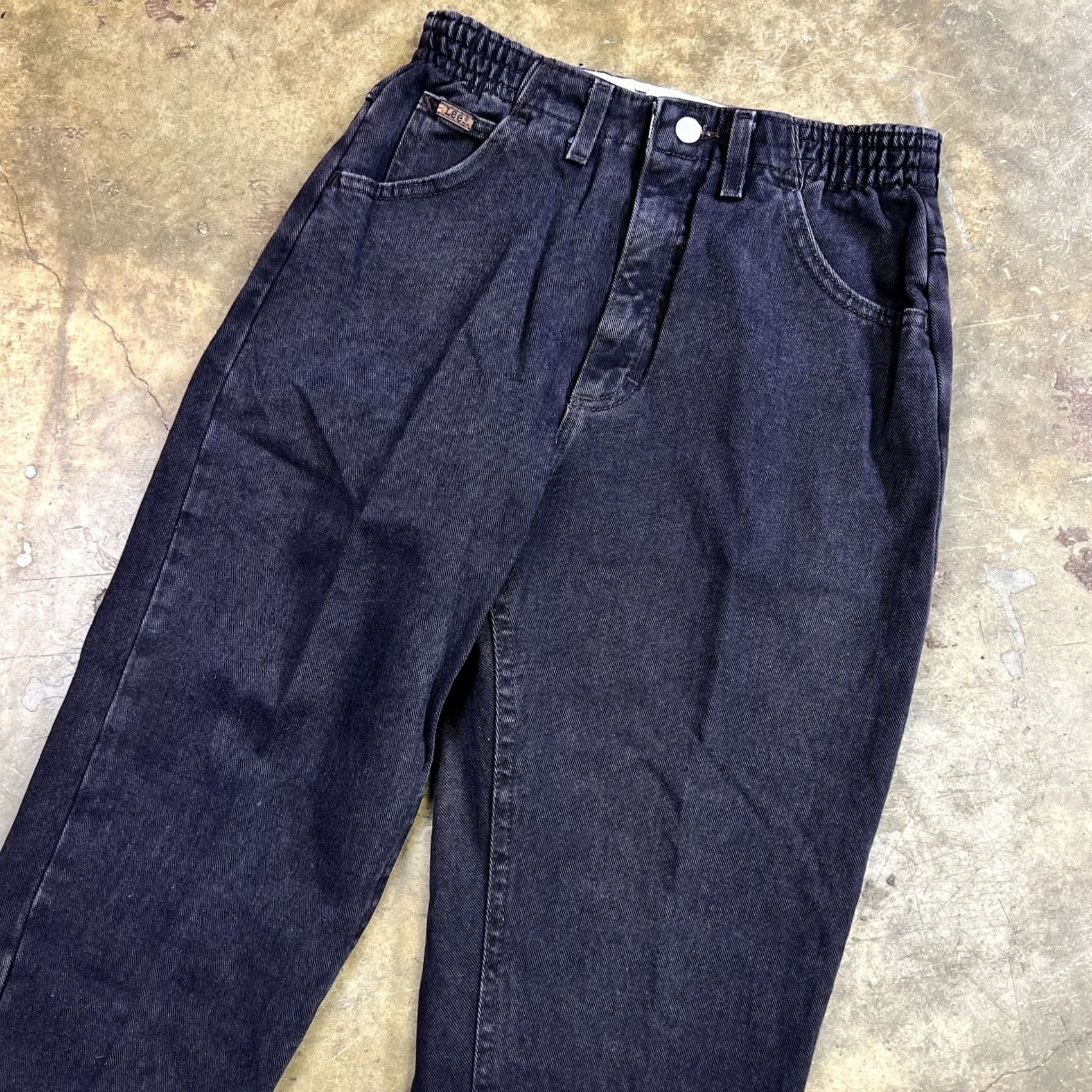 Lee VINTAGE Lee Jeans Womens Denim High Waist 90s Tapered Regular Fit 26x27 Dark Brown Cotton Made USA Size 26" / US 2 / IT 38 - 5 Thumbnail