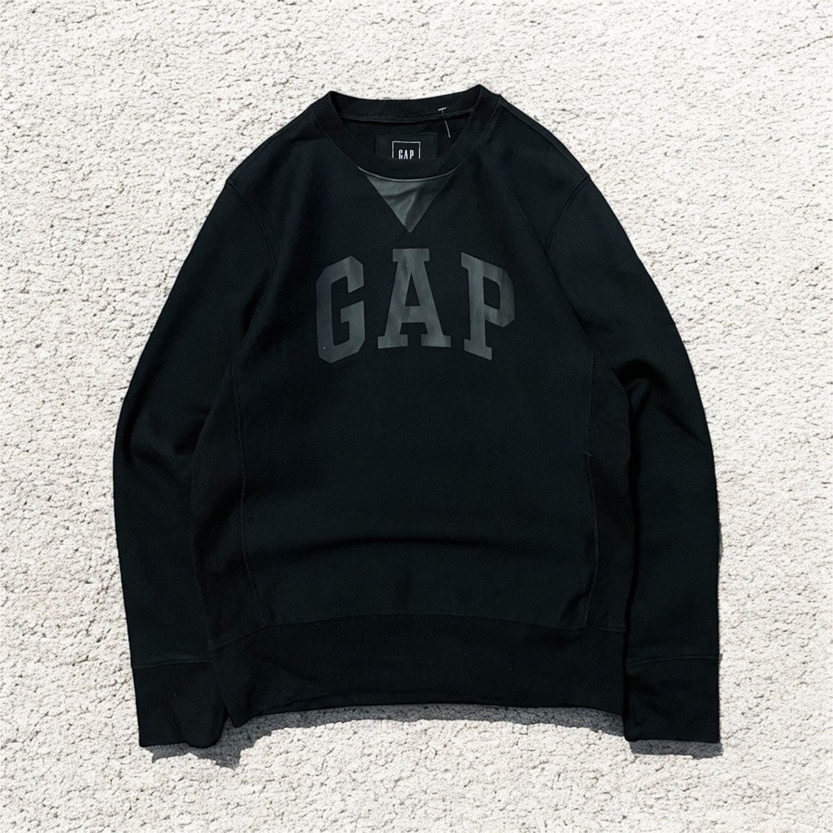 Gap × Vintage Vintage 90s GAP black sweatshirt Y2K Size US S / EU 44-46 / 1 - 1 Thumbnail