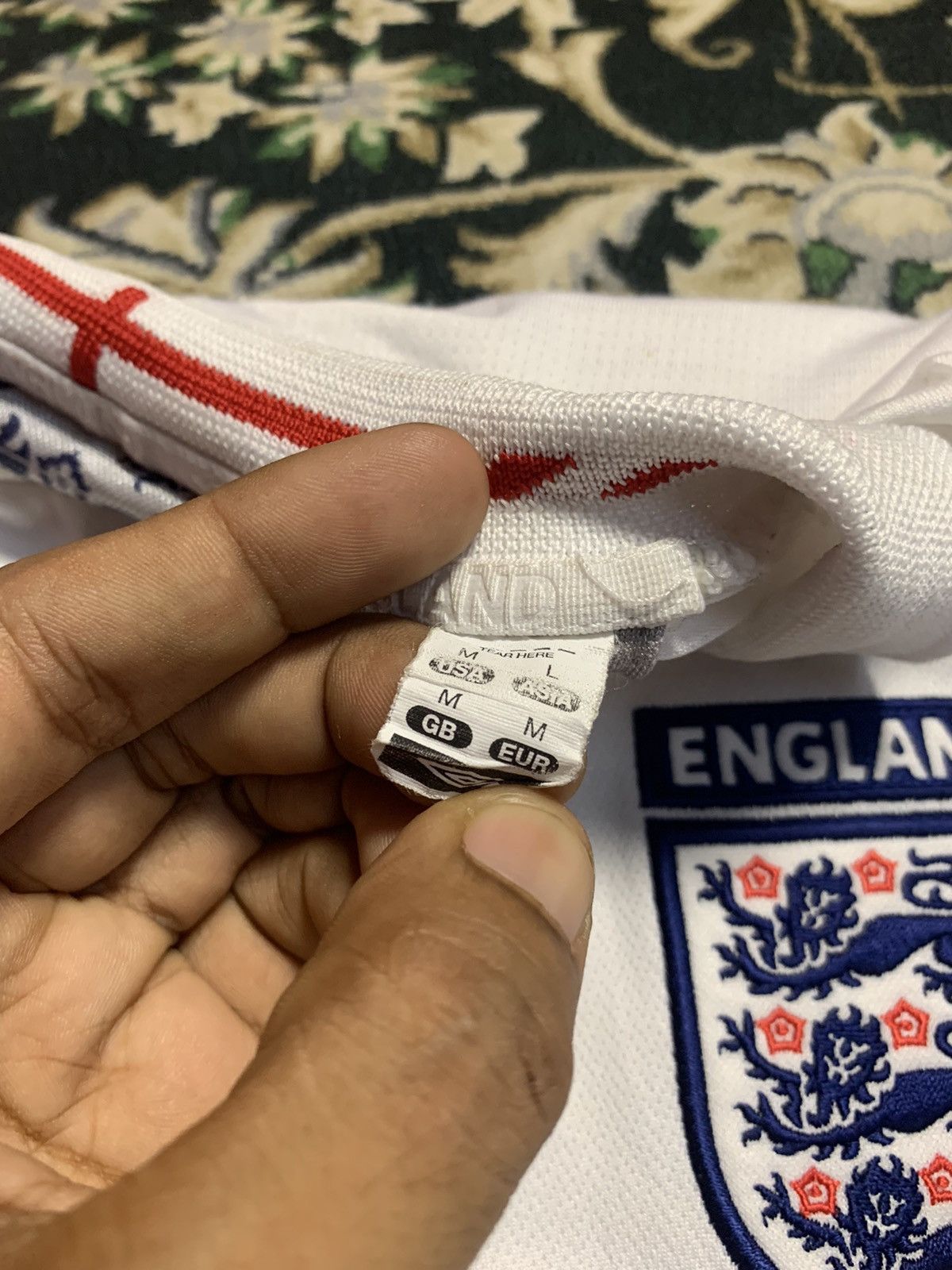 Chelsea Soccer × Umbro 2005/2007 LEGEND FRANK LAMPARD ON ENGLAND HOME JERSEY Size US M / EU 48-50 / 2 - 8 Thumbnail