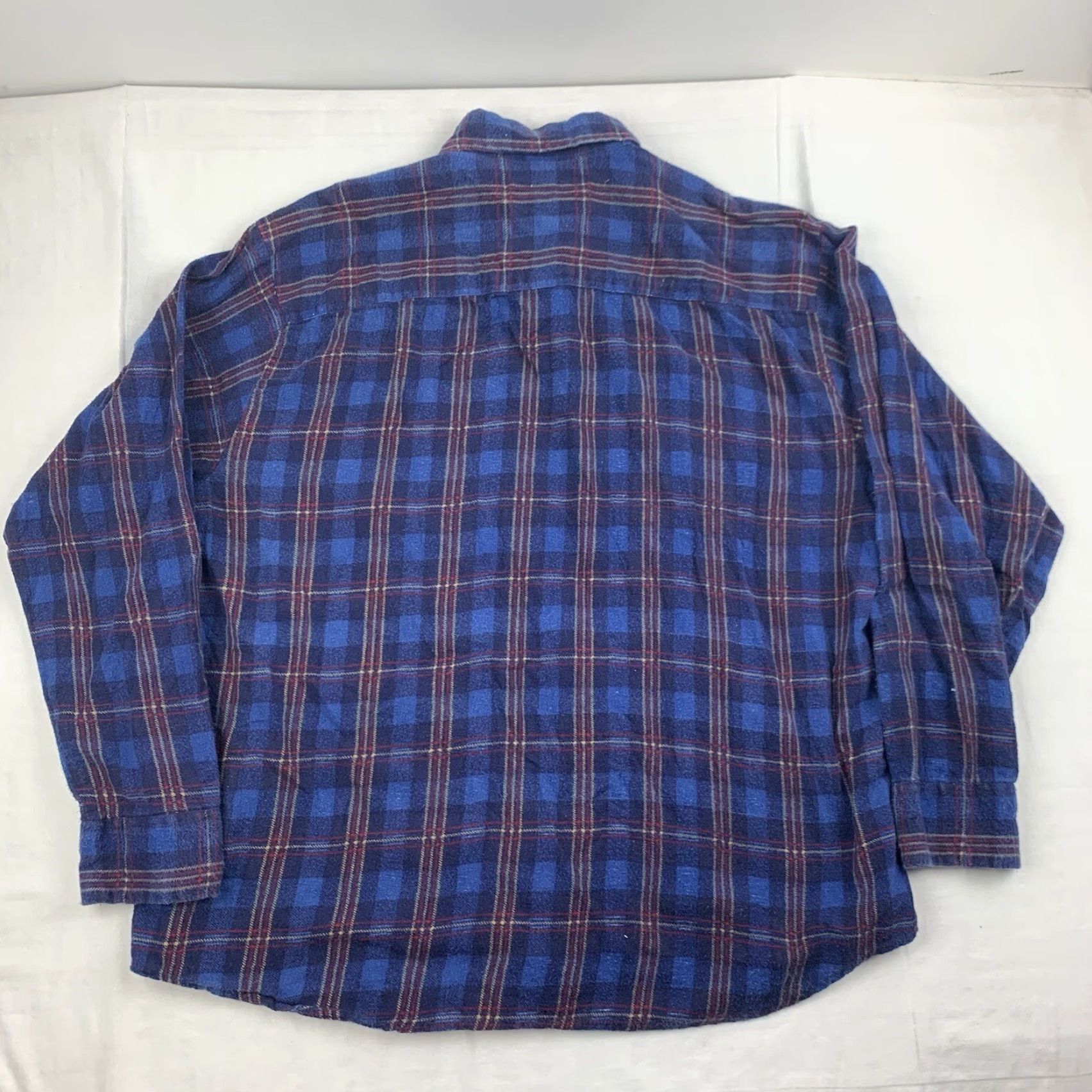 Vintage VINTAGE Wilderness Button-Down Shirt Adult XL Blue Plaid 90s Outdoors Shirt Size US XL / EU 56 / 4 - 8 Thumbnail