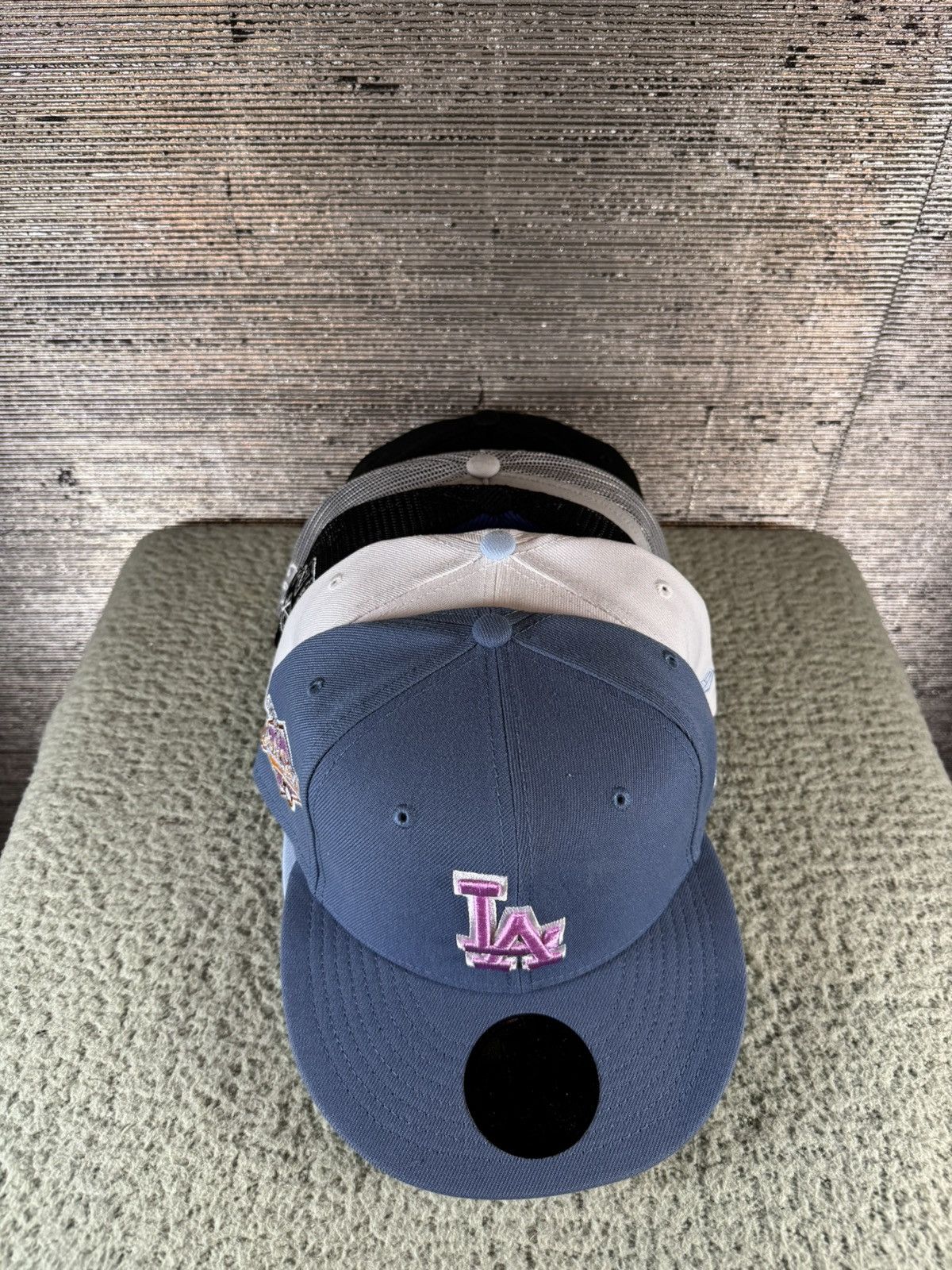 Other (5) New Era 59FIFTY LA Dodgers Fitted/Snapback Caps Size ONE SIZE - 1 Thumbnail