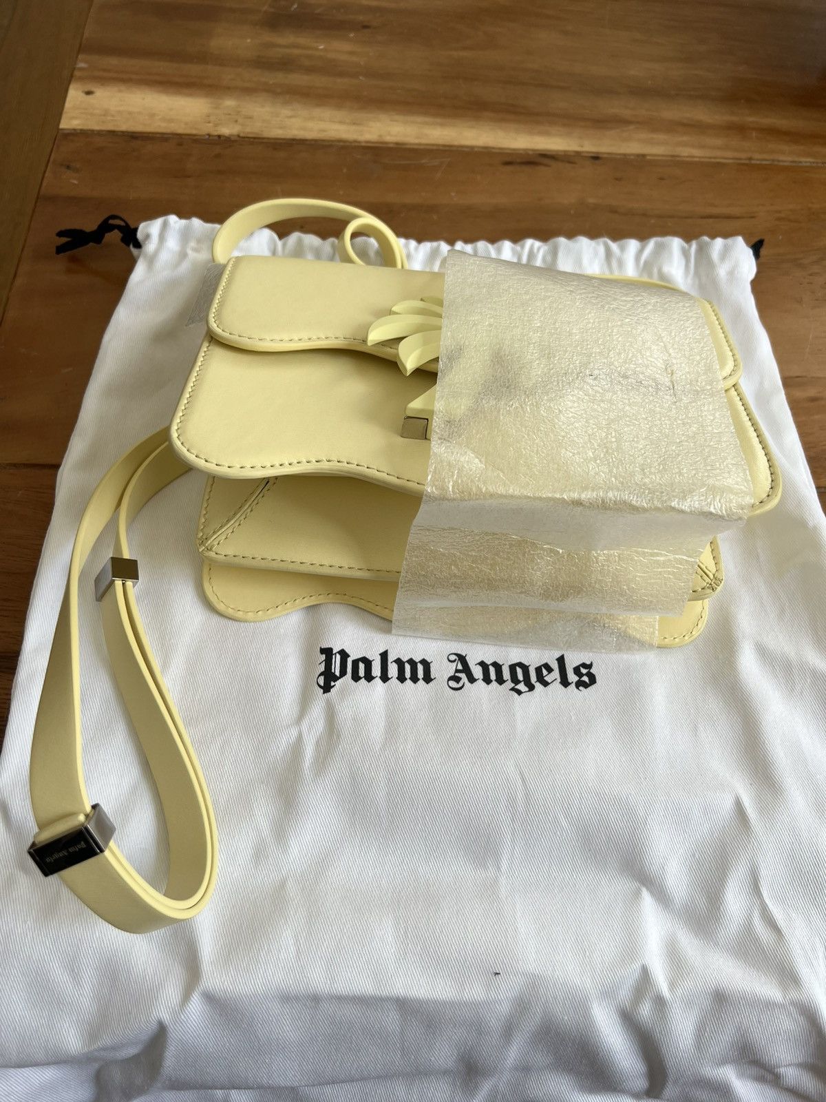 Palm Angels Palm Angels Palm-motif Shoulder Bag Yellow Leather 21x21x6 Size ONE SIZE - 5 Thumbnail