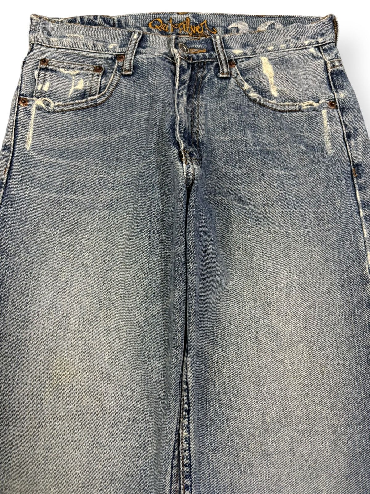 Quiksilver Vintage Quiksilver Light Washed Regular Fit Distressed Jeans Size US 29 - 3 Thumbnail